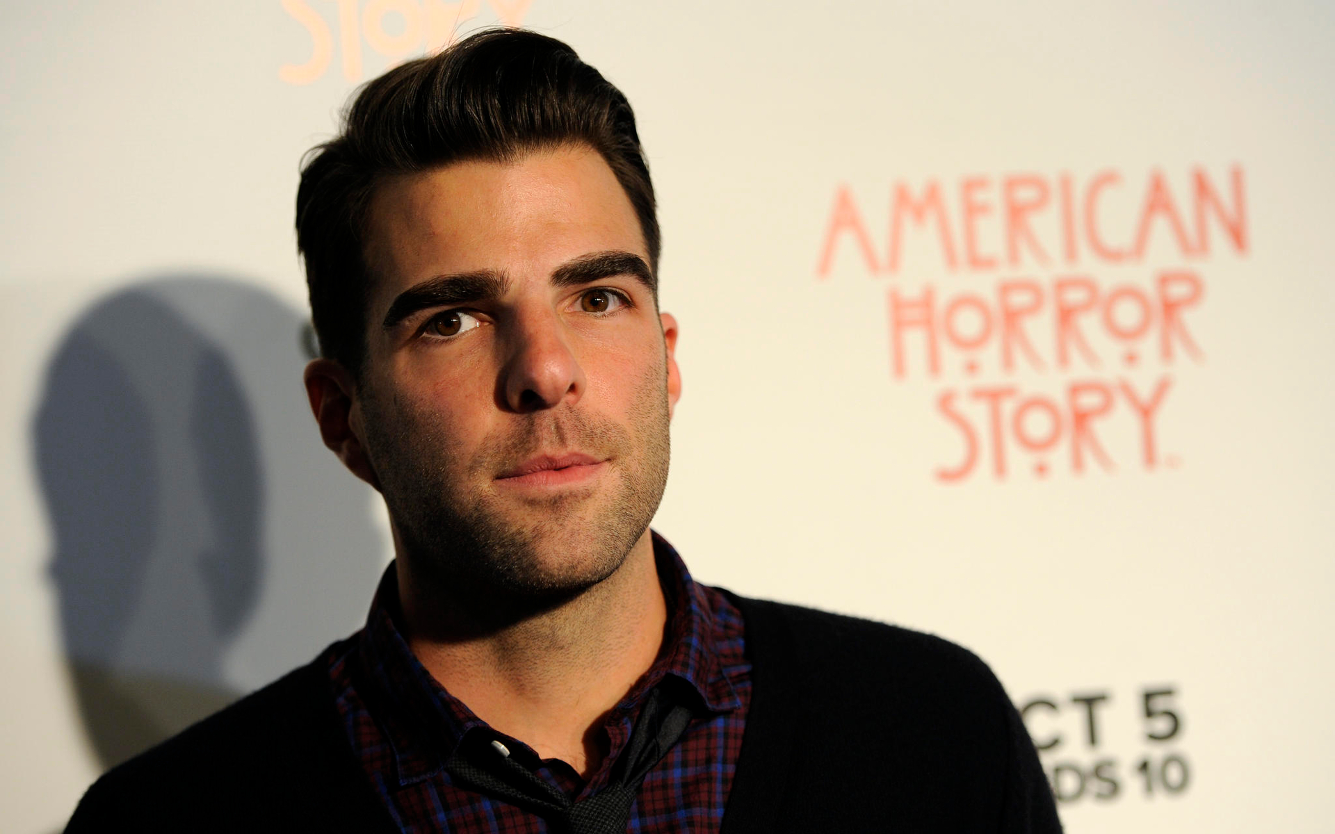 Download mobile wallpaper American, Celebrity, Actor, Zachary Quinto for free.