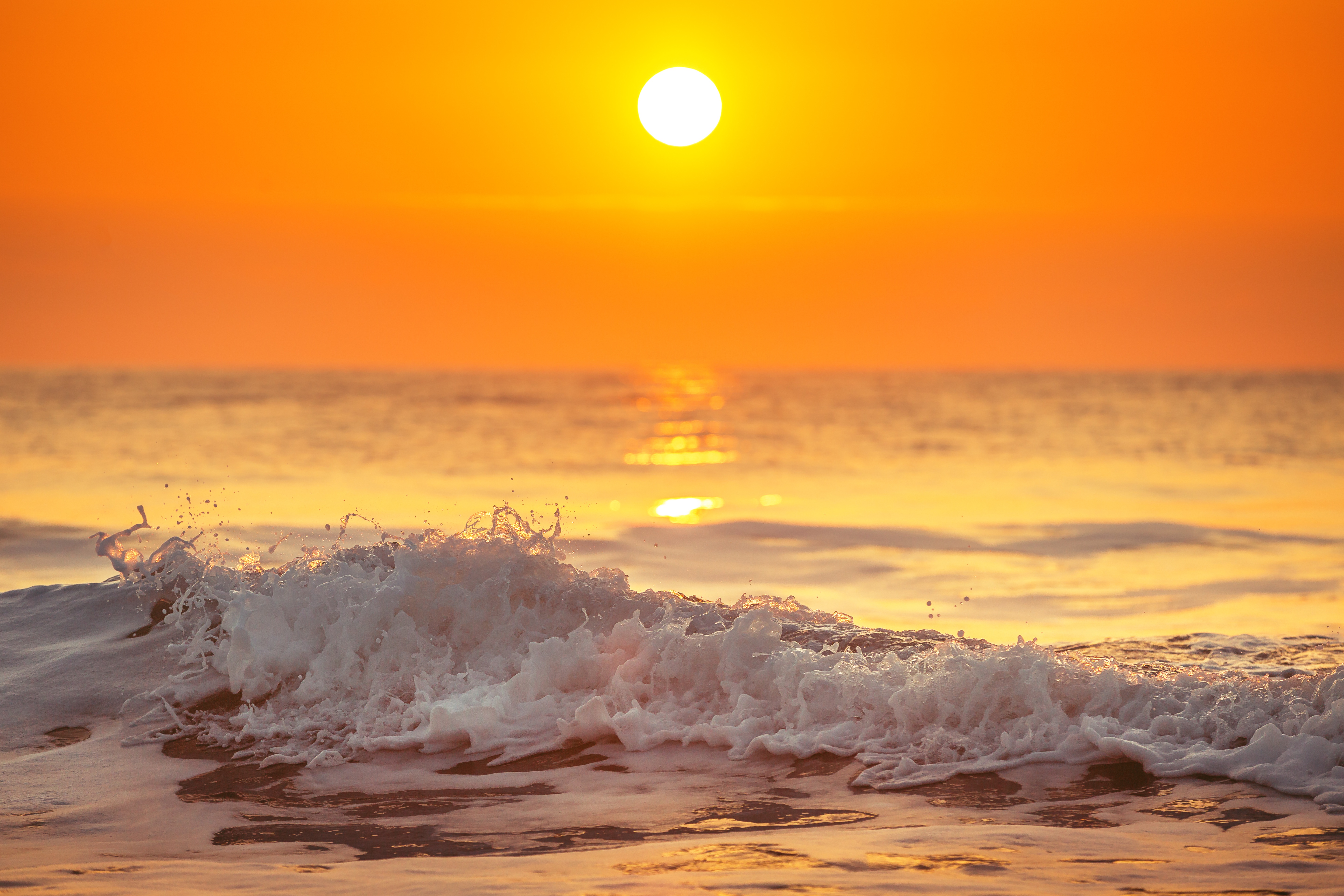 Free download wallpaper Nature, Sunset, Sun, Horizon, Ocean, Earth on your PC desktop