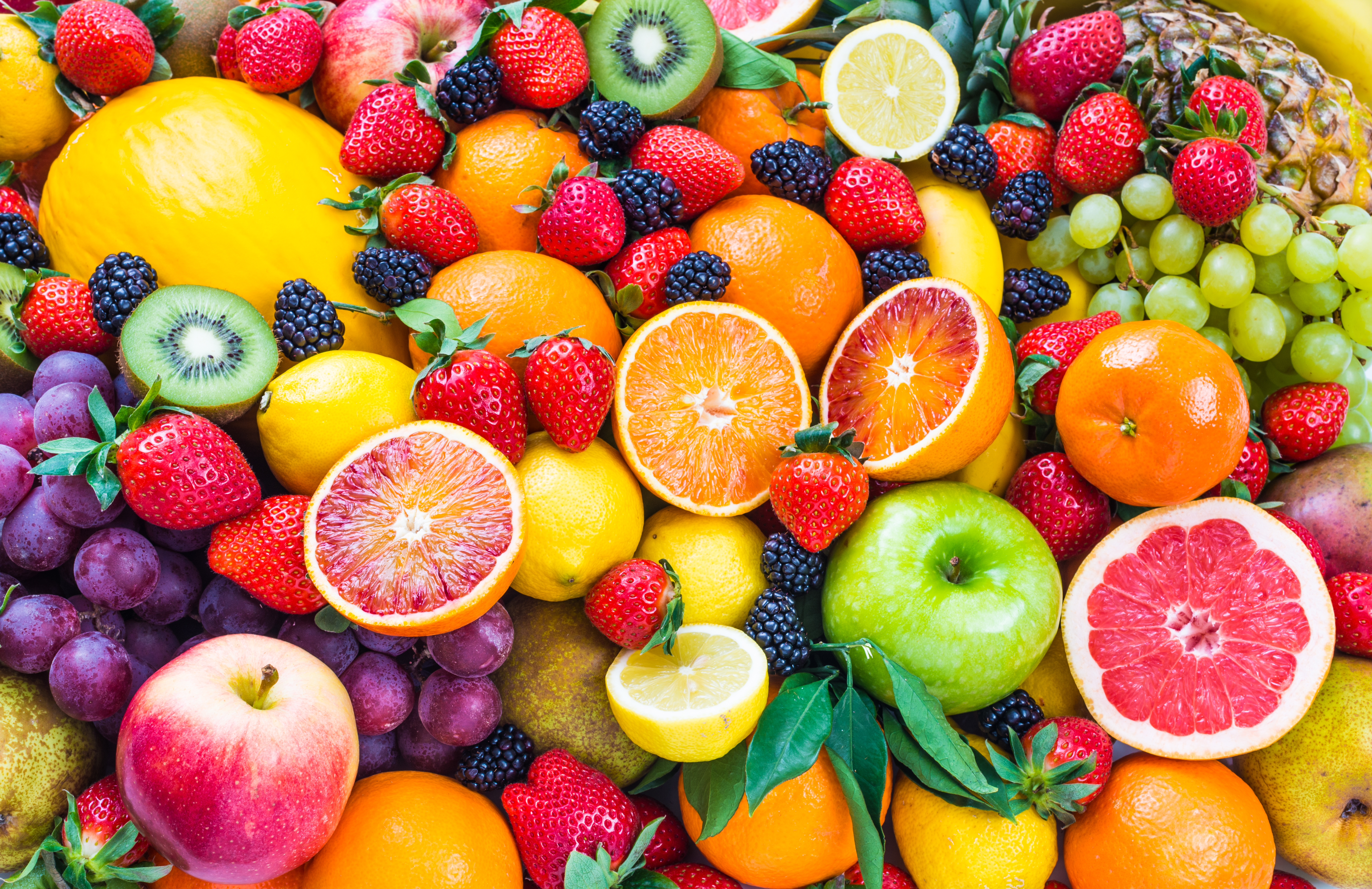1525137 Bild herunterladen nahrungsmittel, frucht, brombeere, früchte, kiwi, zitrone, orange farbe), erdbeere - Hintergrundbilder und Bildschirmschoner kostenlos