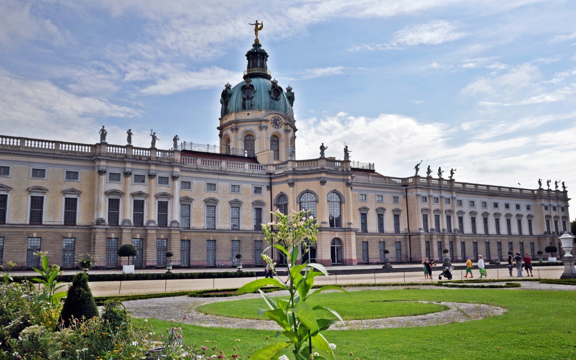 man made, charlottenburg palace