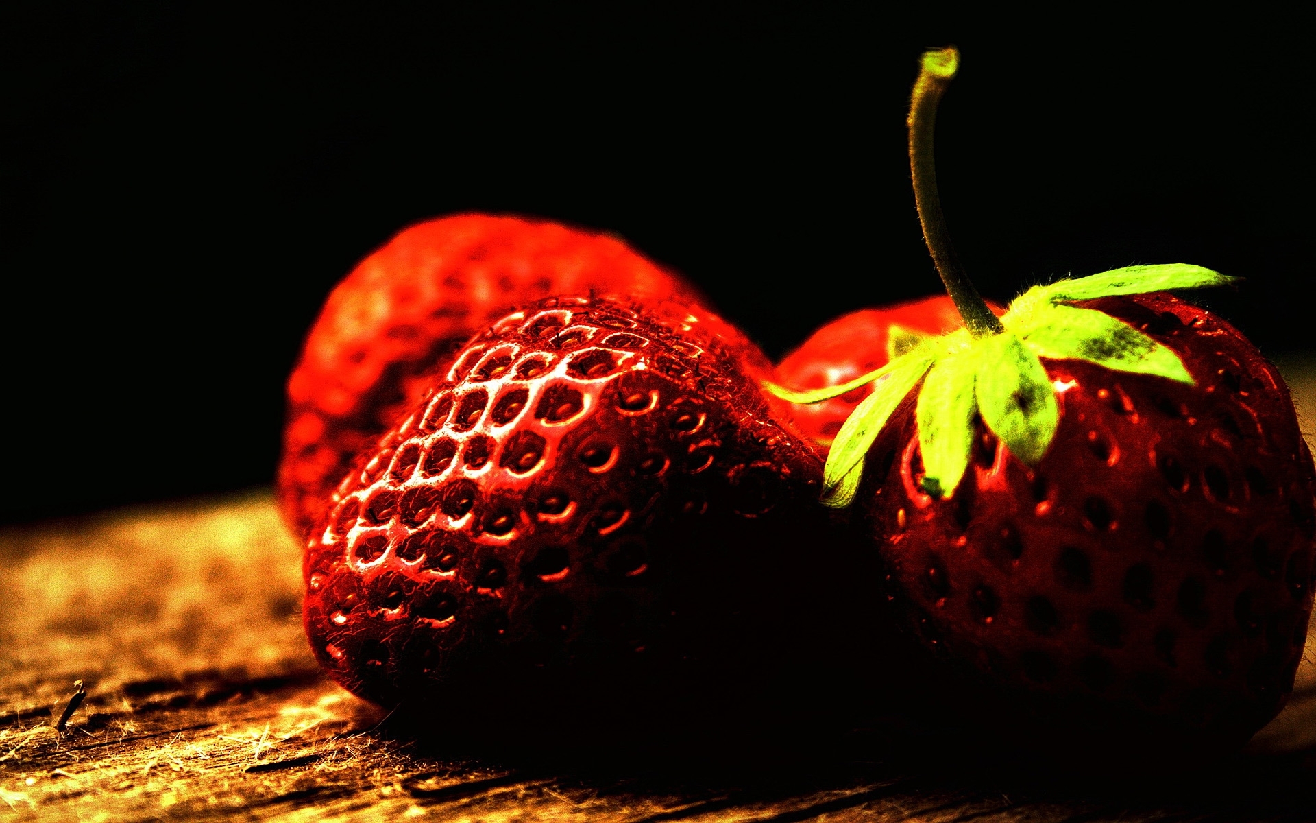 Handy-Wallpaper Lebensmittel, Berries, Obst, Pflanzen, Erdbeere kostenlos herunterladen.