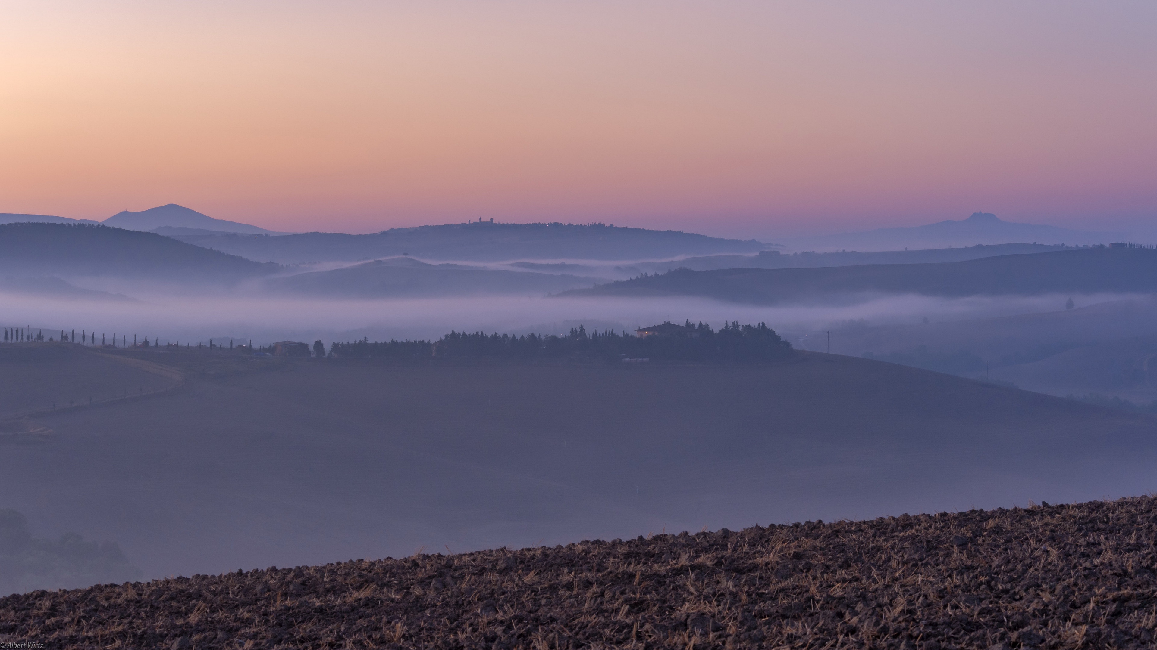 Download mobile wallpaper Fog, Photography, Tuscany for free.