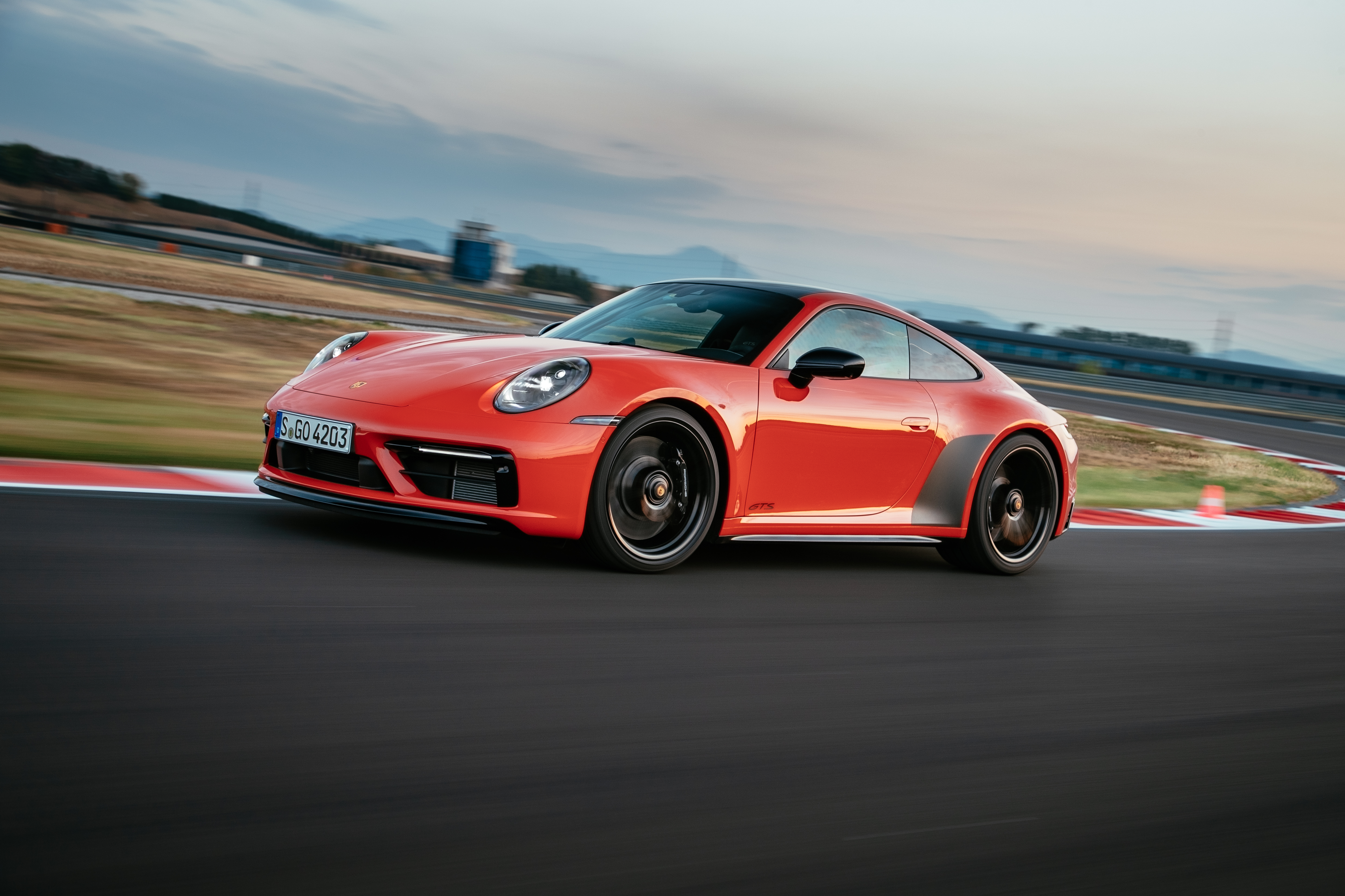 Baixe gratuitamente a imagem Porsche, Porsche 911, Veículos, Porsche 911 Carrera Gts na área de trabalho do seu PC