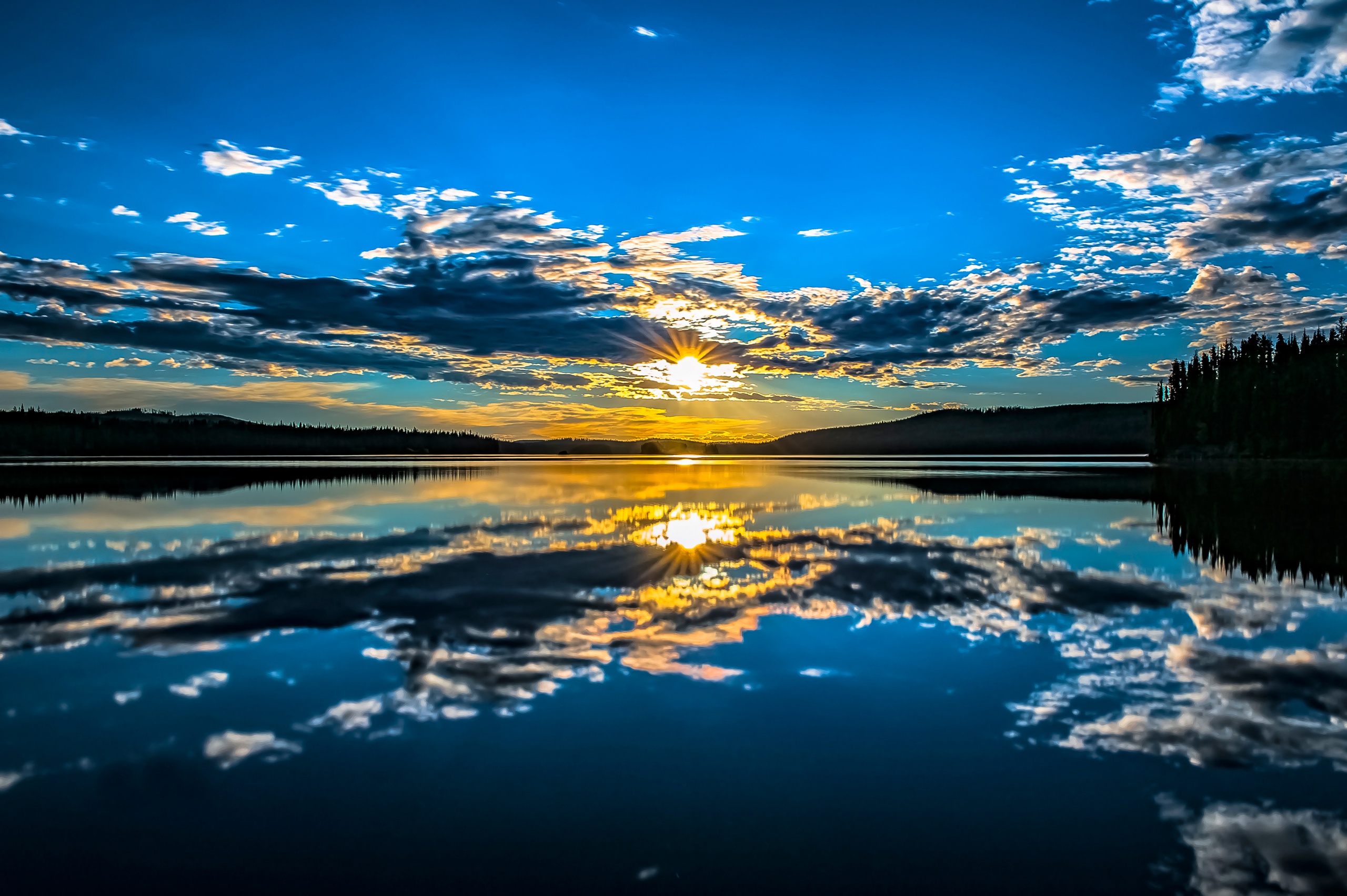 Free download wallpaper Nature, Sky, Sun, Lake, Reflection, Earth, Cloud on your PC desktop