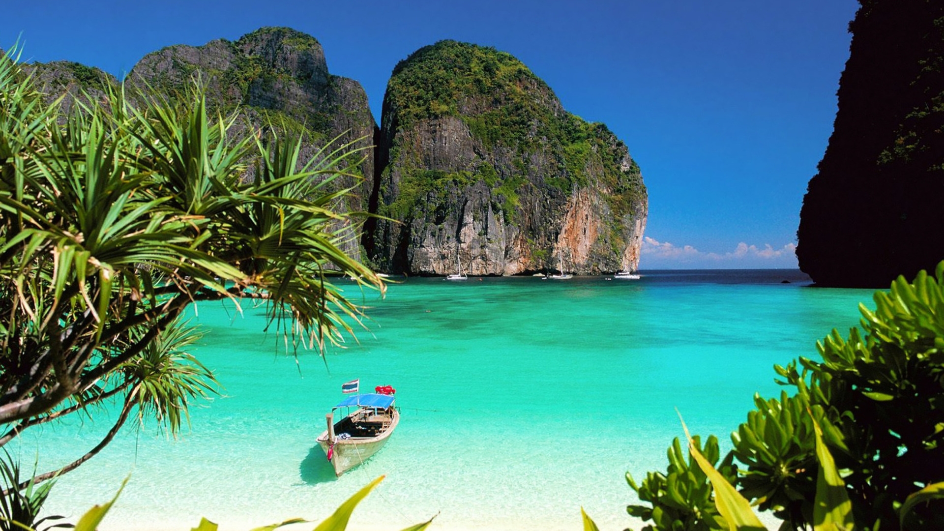 Free download wallpaper Sky, Sea, Beach, Earth, Boat, Island, Tropical on your PC desktop