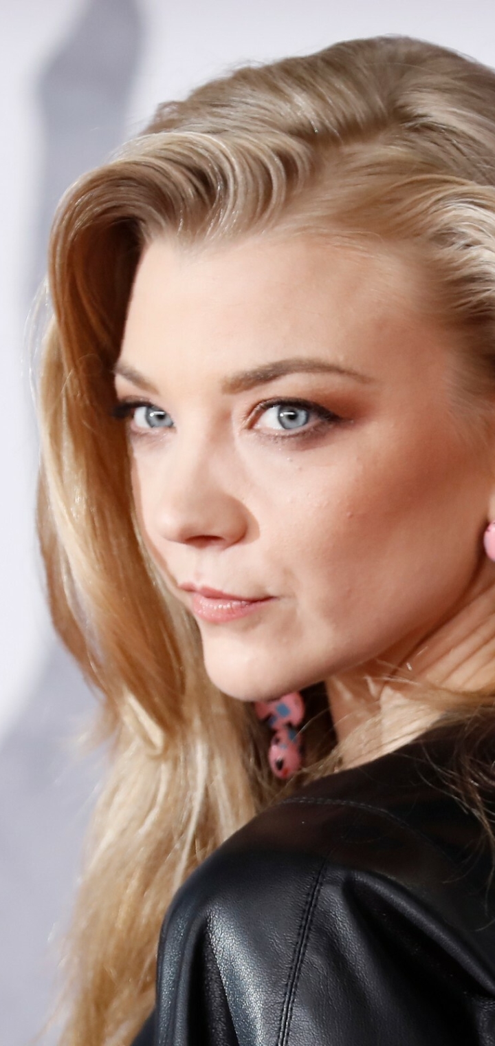 Download mobile wallpaper Blonde, English, Face, Earrings, Blue Eyes, Celebrity, Actress, Natalie Dormer for free.