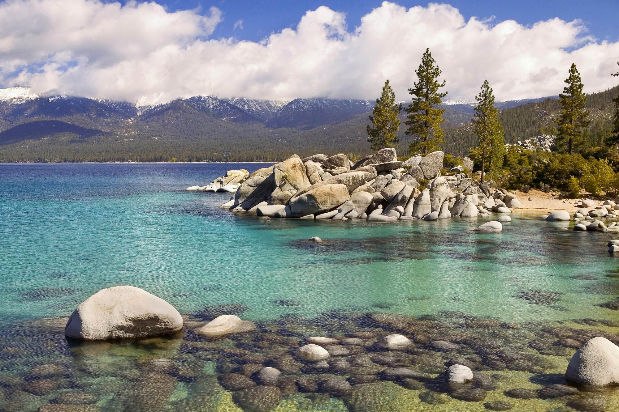 431611 télécharger le fond d'écran terre/nature, lac tahoe, lac, montagne, la nature, arbre, états unis, eau, des lacs - économiseurs d'écran et images gratuitement