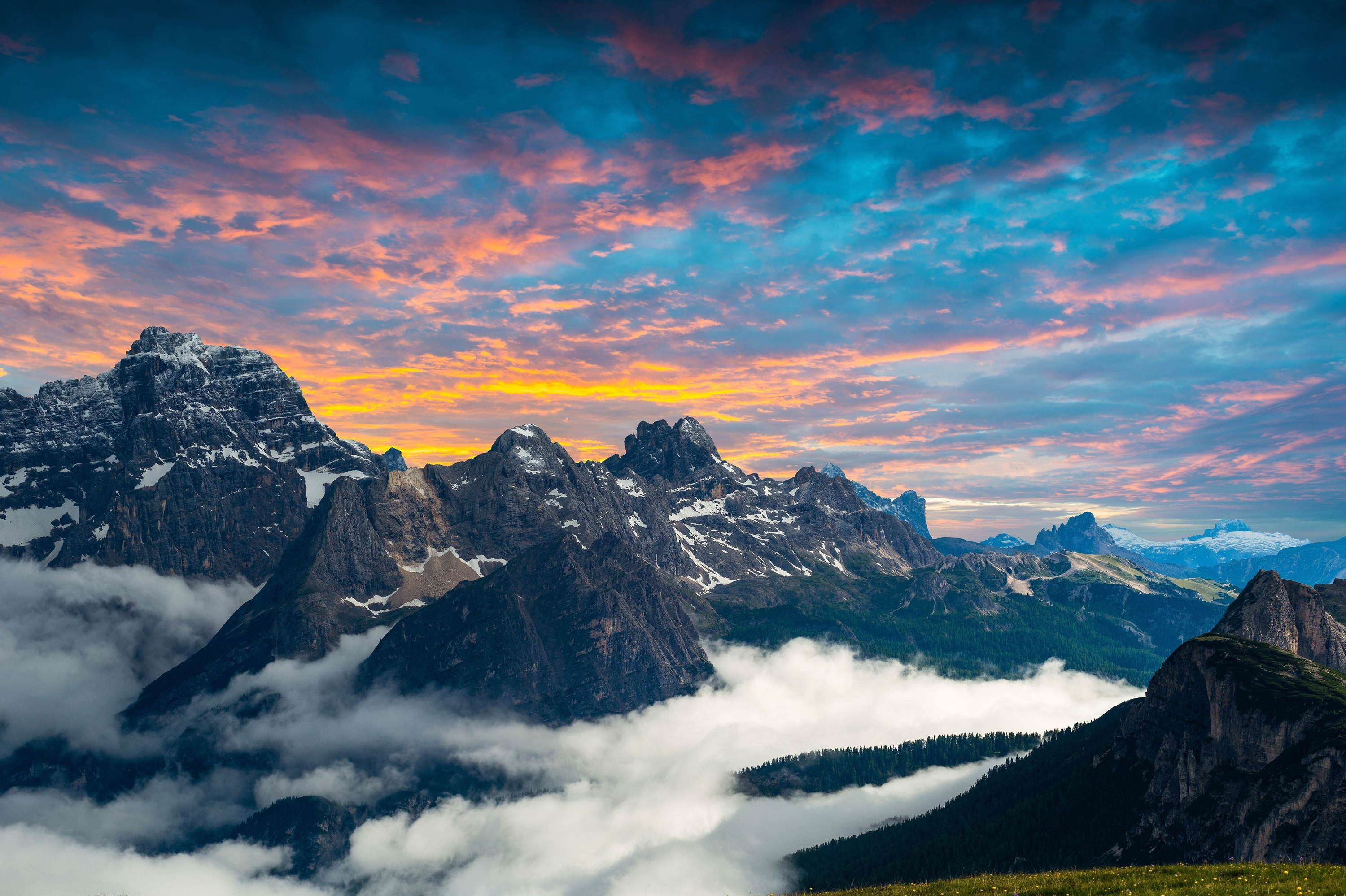 Free download wallpaper Sunset, Mountains, Mountain, Earth on your PC desktop