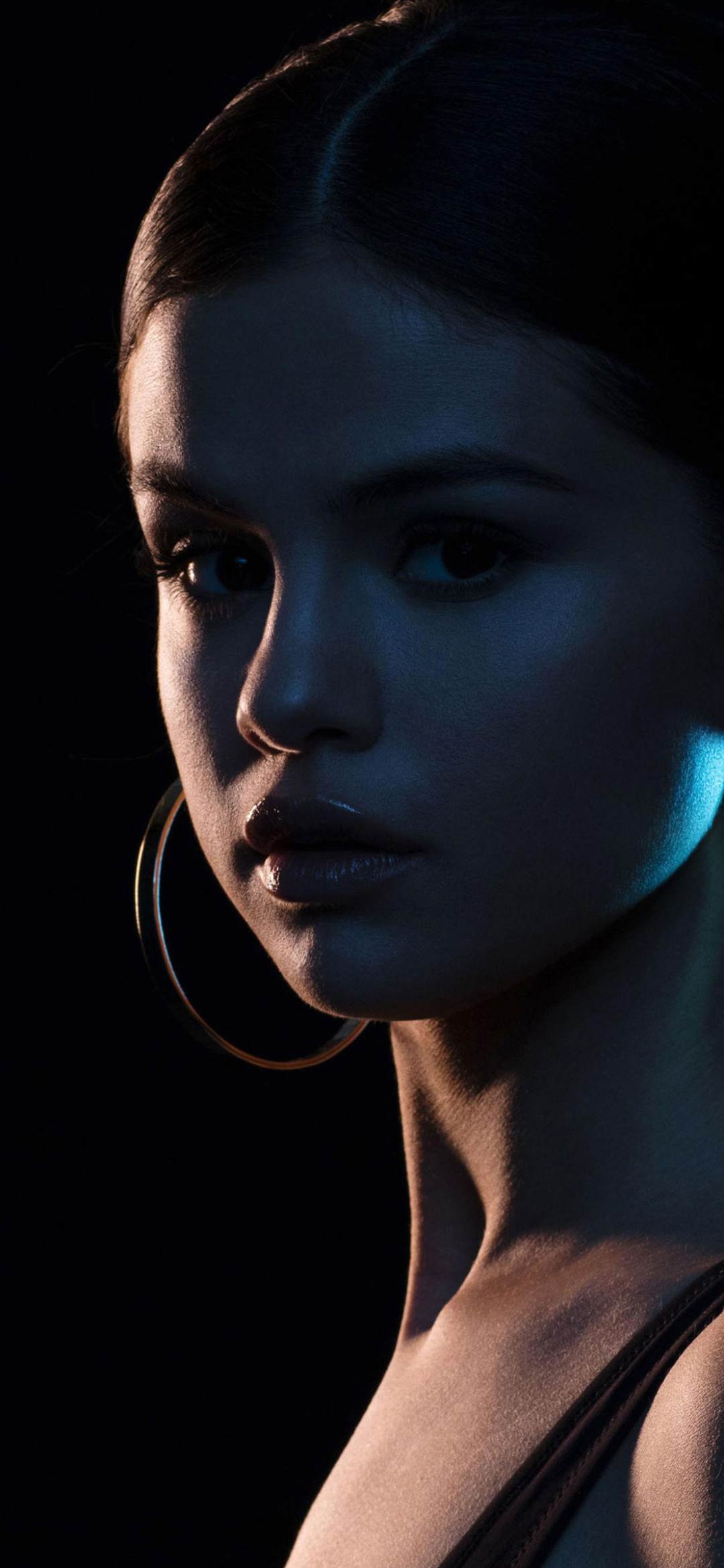 Download mobile wallpaper Music, Selena Gomez, Singer, Model, Earrings, American, Actress for free.