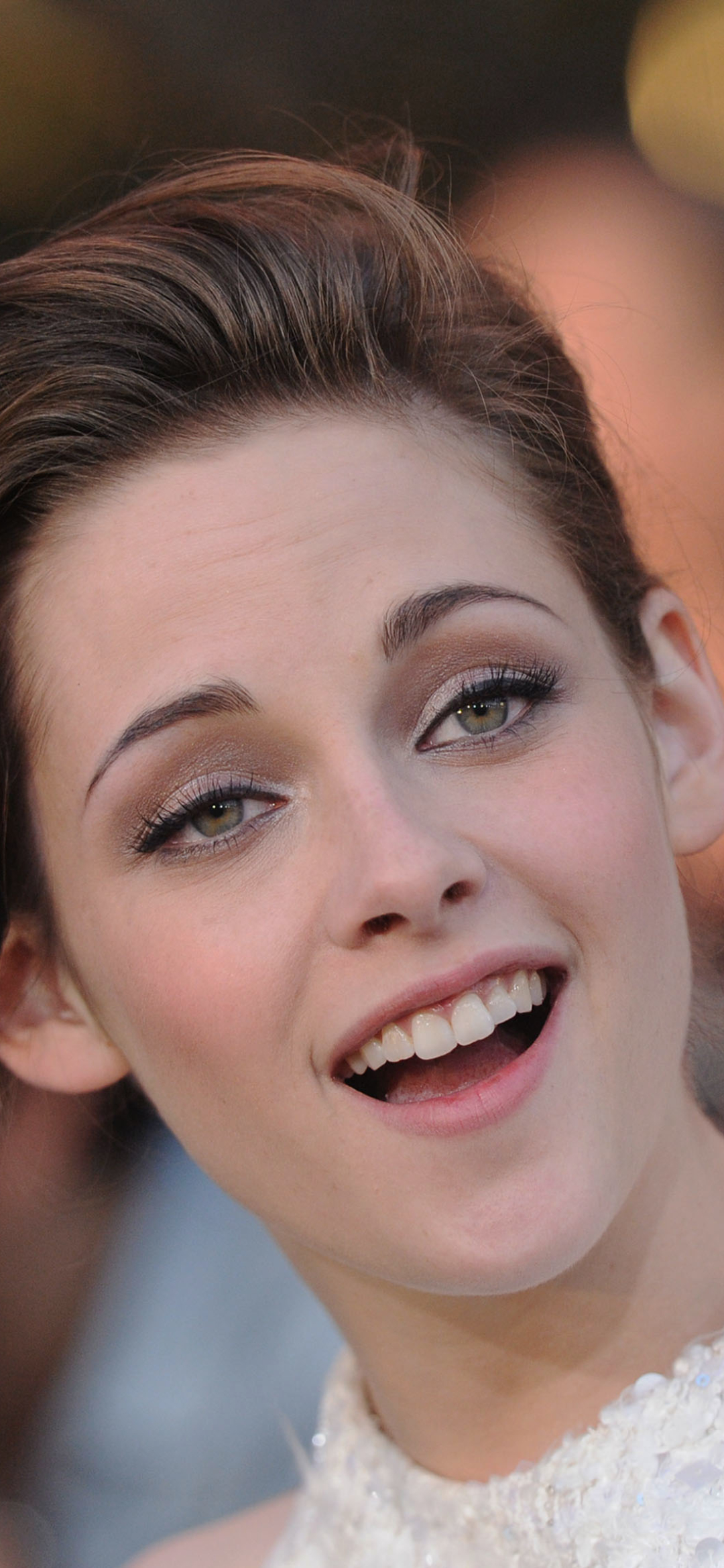 Handy-Wallpaper Kristen Stewart, Berühmtheiten kostenlos herunterladen.