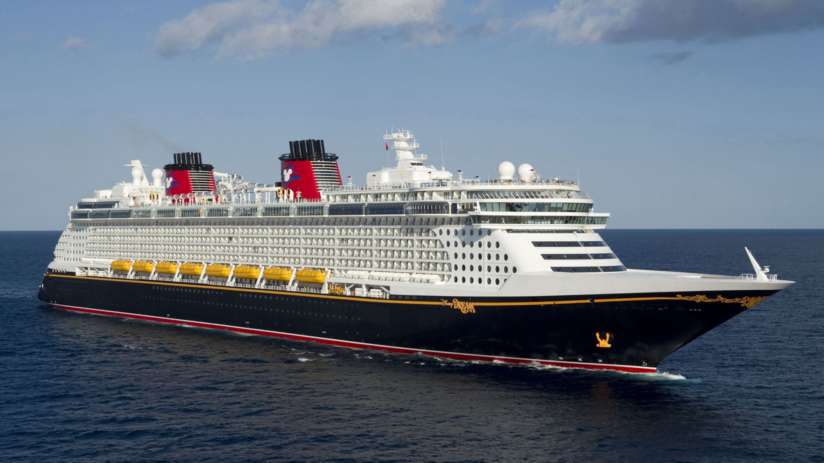 Download mobile wallpaper Cruise Ship, Vehicles, Disney Dream, Cruise Ships for free.