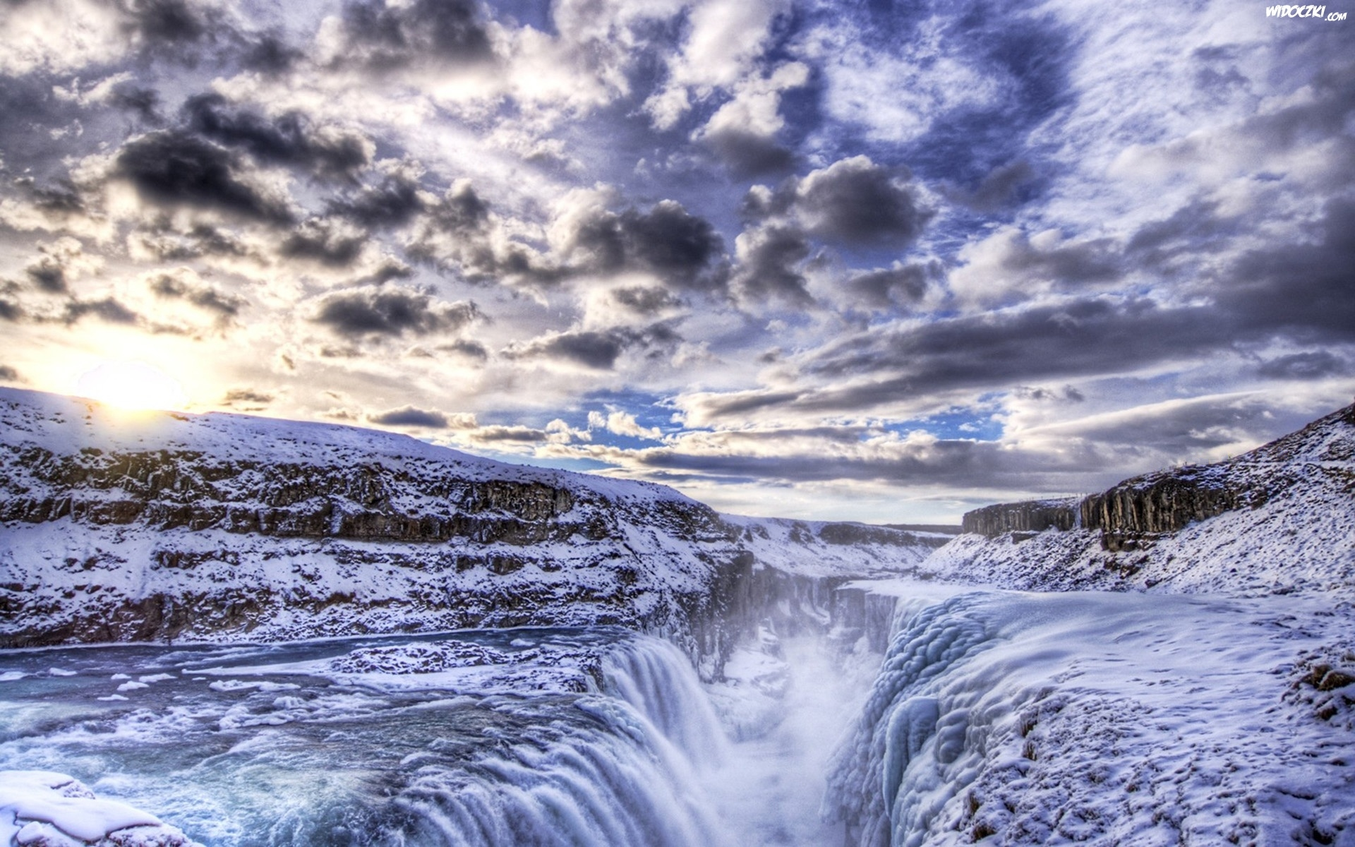 Descarga gratis la imagen Invierno, Cañón, Nieve, Cascada, Nube, Tierra/naturaleza en el escritorio de tu PC