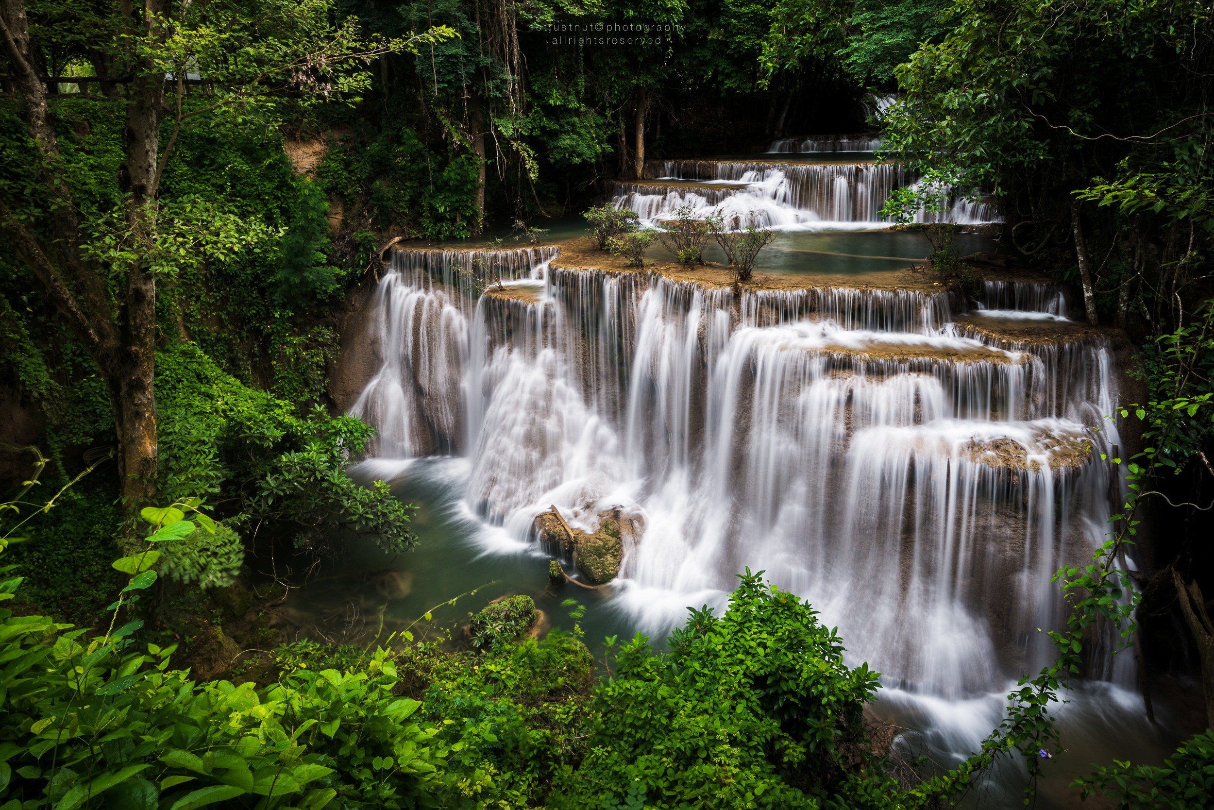 349434 descargar fondo de pantalla cascadas, tierra/naturaleza, cascada huai mae kamin, parque nacional de erawan, cascada de erawan, tailandia, cascada: protectores de pantalla e imágenes gratis