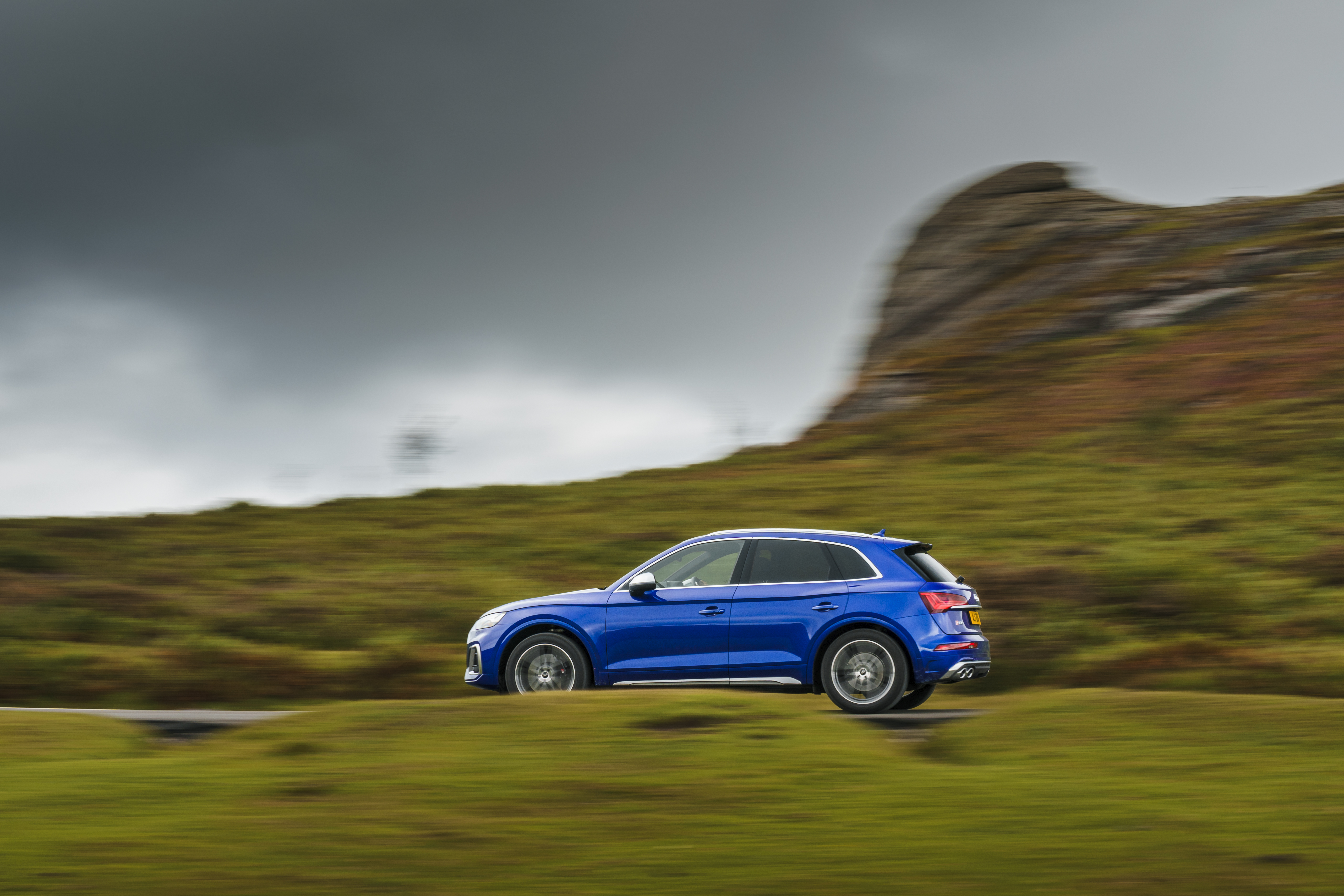 Download mobile wallpaper Audi, Suv, Vehicles, Audi Sq5 Tdi for free.