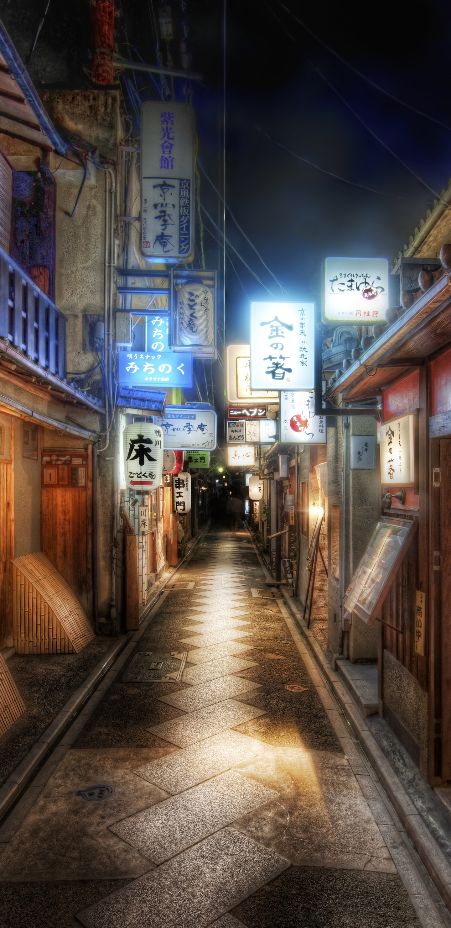 Handy-Wallpaper Städte, Gasse, Laterne, Japan, Nacht, Menschengemacht, Kyōto kostenlos herunterladen.