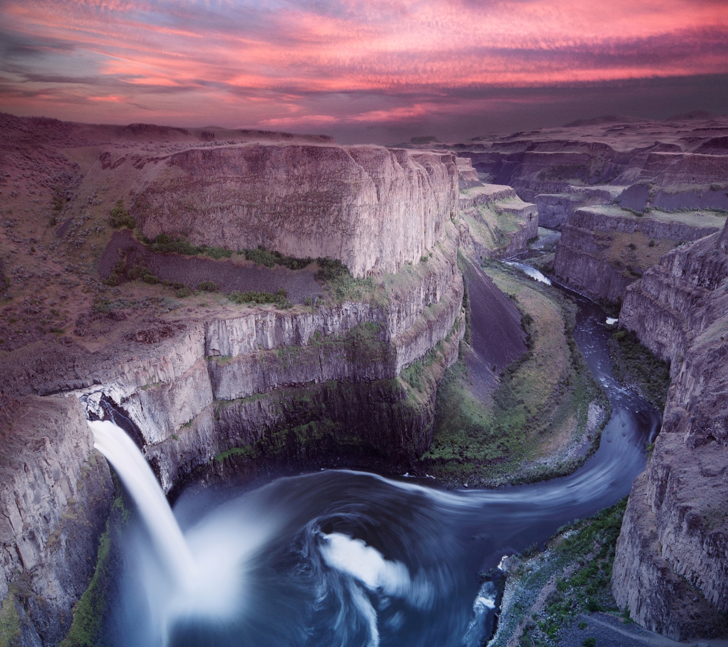 Download mobile wallpaper Landscape, Waterfalls, Earth, River, Palouse Falls for free.