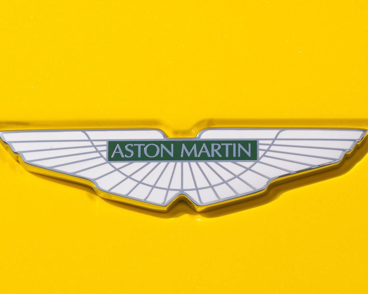 Free download wallpaper Aston Martin, Vehicles on your PC desktop