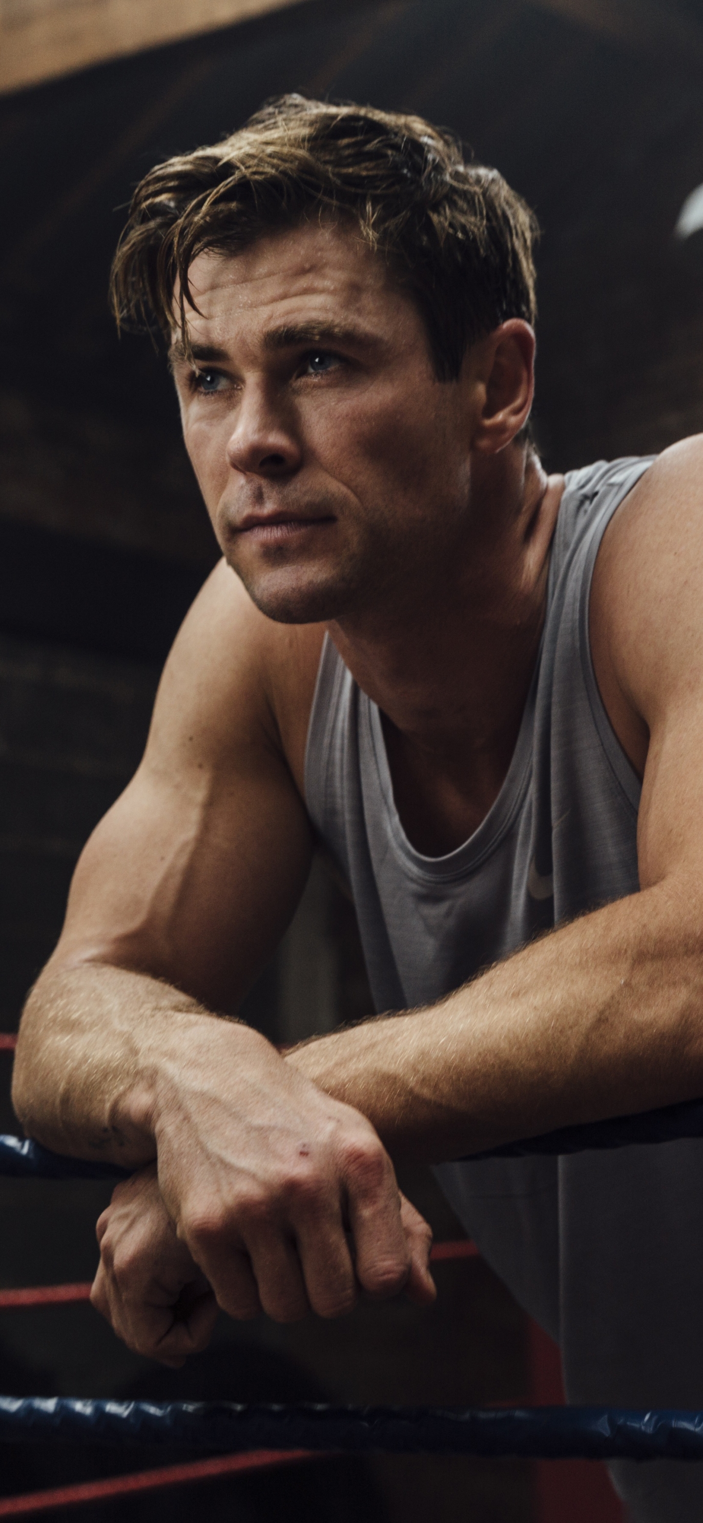 Handy-Wallpaper Fitness, Berühmtheiten, Chris Hemsworth kostenlos herunterladen.