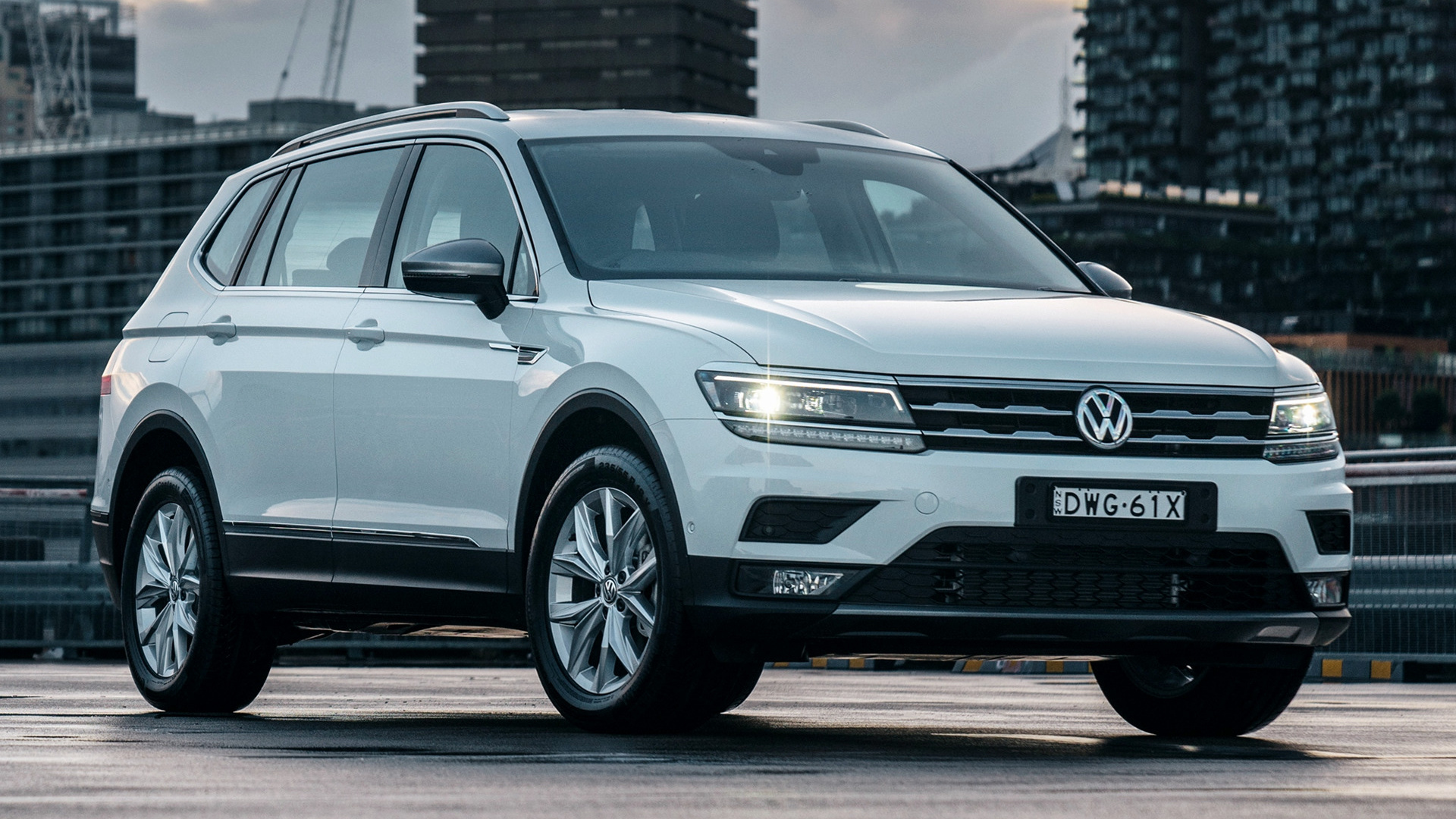 Download mobile wallpaper Volkswagen, Car, Suv, Compact Car, Vehicles, White Car, Crossover Car, Volkswagen Tiguan Allspace for free.