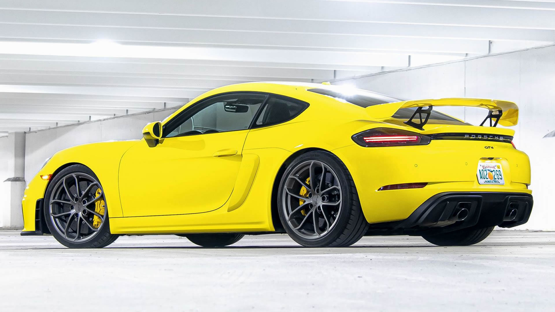 Download mobile wallpaper Porsche, Car, Supercar, Fastback, Vehicles, Grand Tourer, Coupé, Yellow Car, Porsche 718 Cayman Gt4 for free.