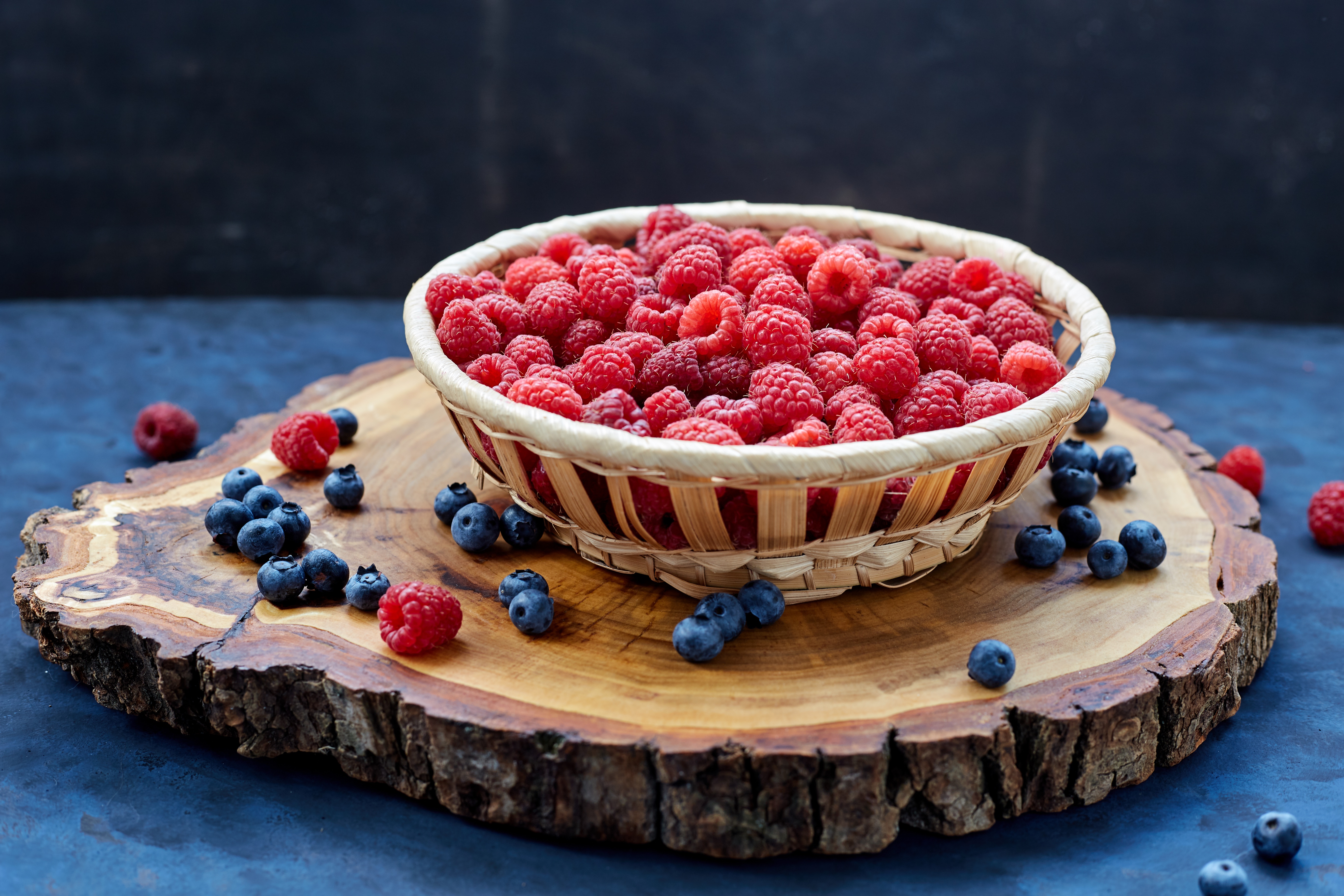 Laden Sie das Himbeere, Frucht, Heidelbeere, Nahrungsmittel, Stillleben-Bild kostenlos auf Ihren PC-Desktop herunter