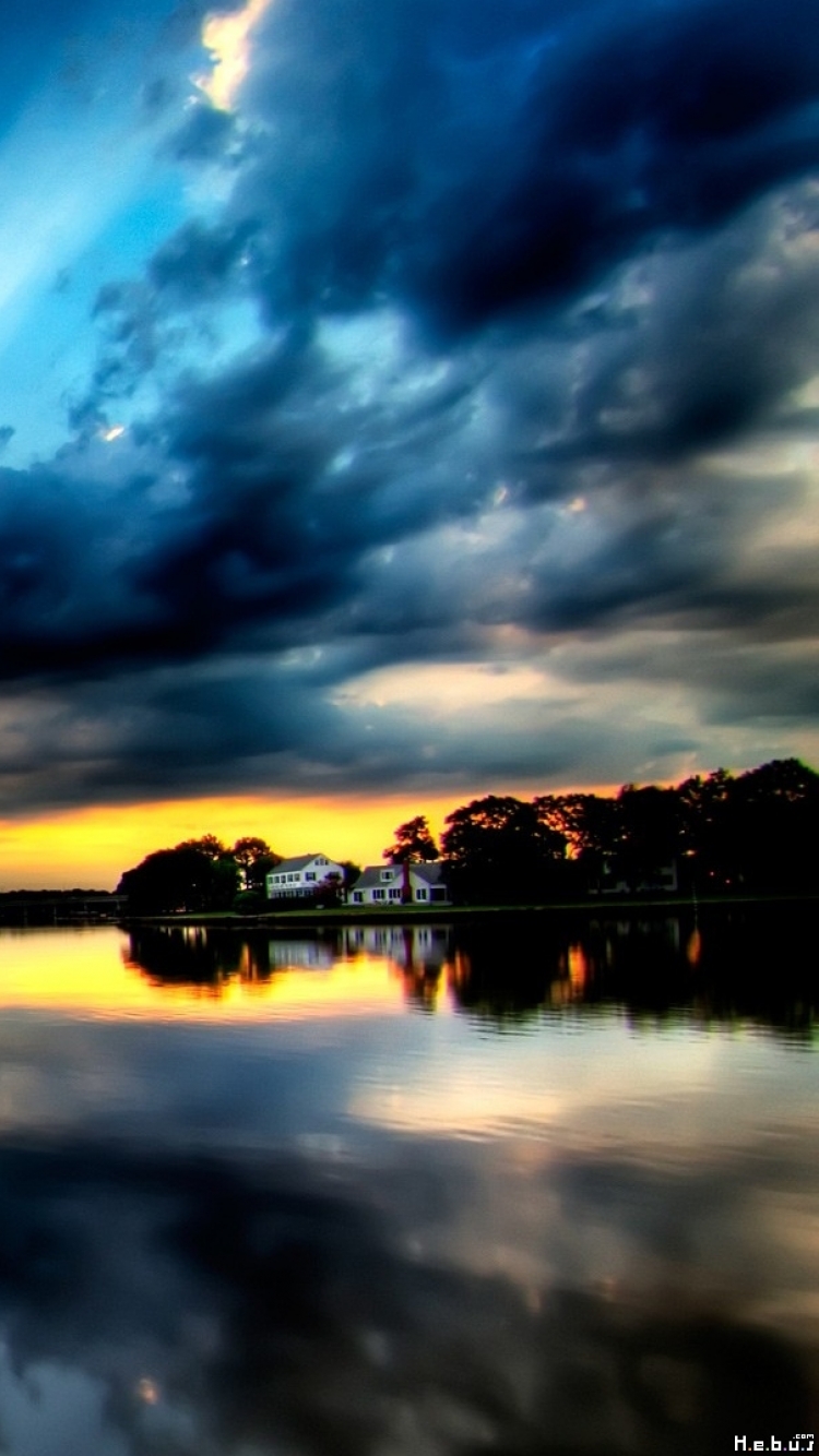 Descarga gratuita de fondo de pantalla para móvil de Agua, Cielo, Lago, Árbol, Casa, Nube, Atardecer, Tierra/naturaleza, Reflejo, Puesta De Sol.