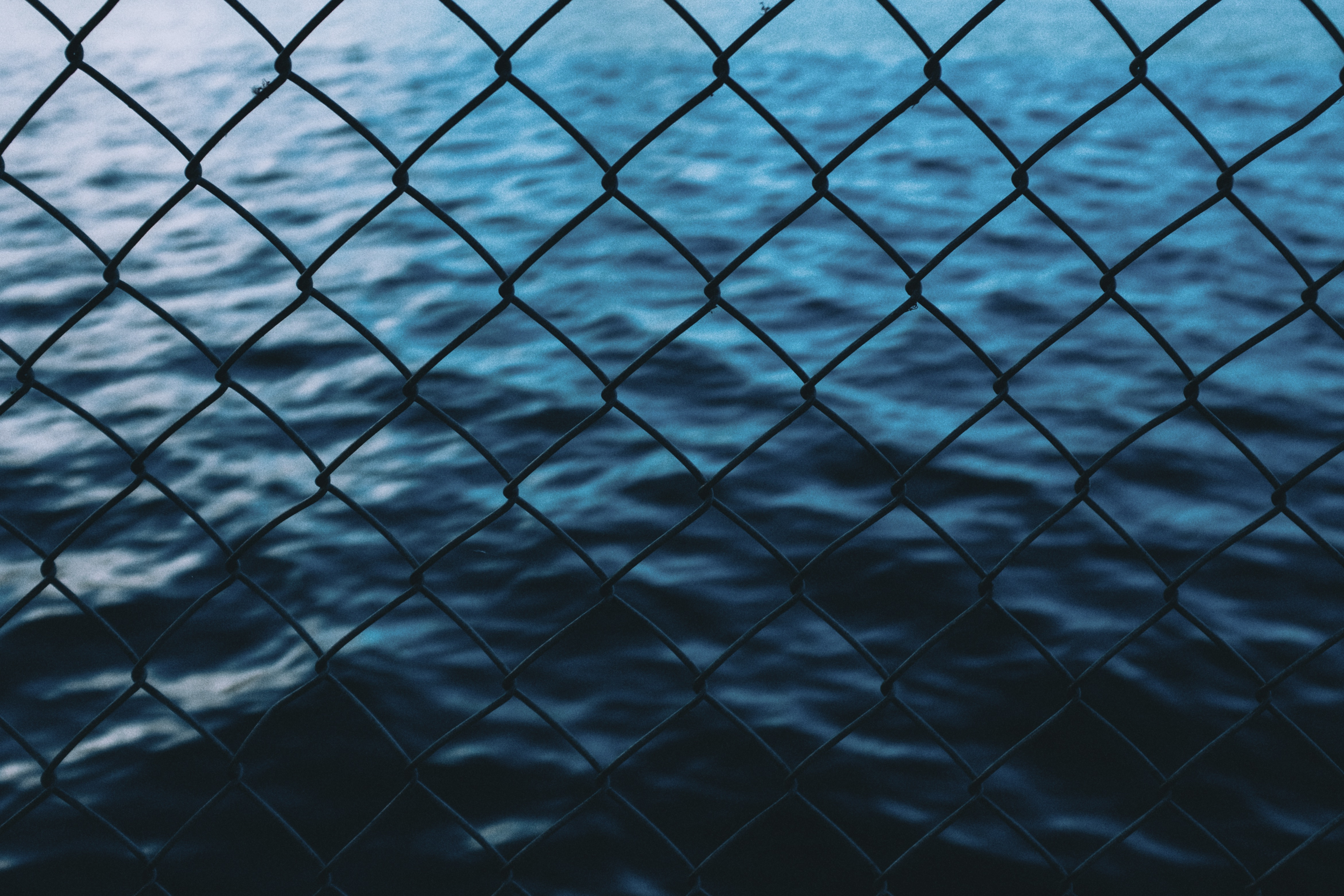 Free download wallpaper Fence, Nature, Water, Sea, Grid on your PC desktop