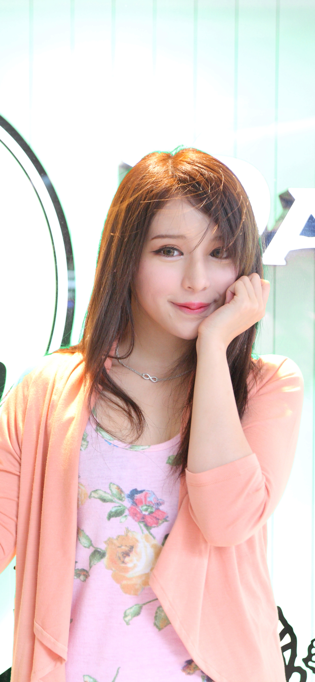 Download mobile wallpaper Smile, Model, Women, Asian, Taiwanese, Julie Chang, Zhang Qi Jun for free.
