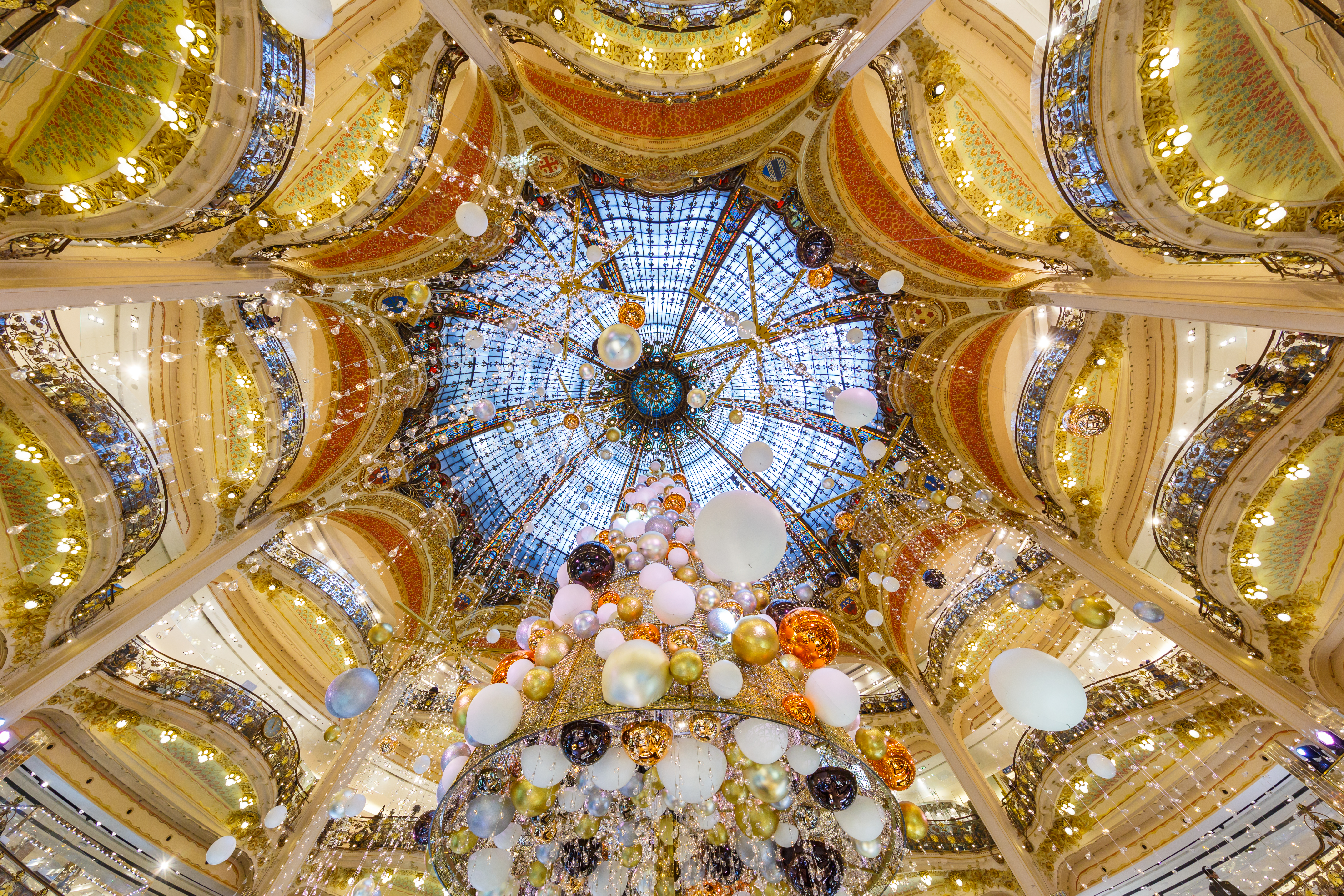 Download mobile wallpaper Architecture, Building, Dome, Man Made, Christmas Ornaments for free.