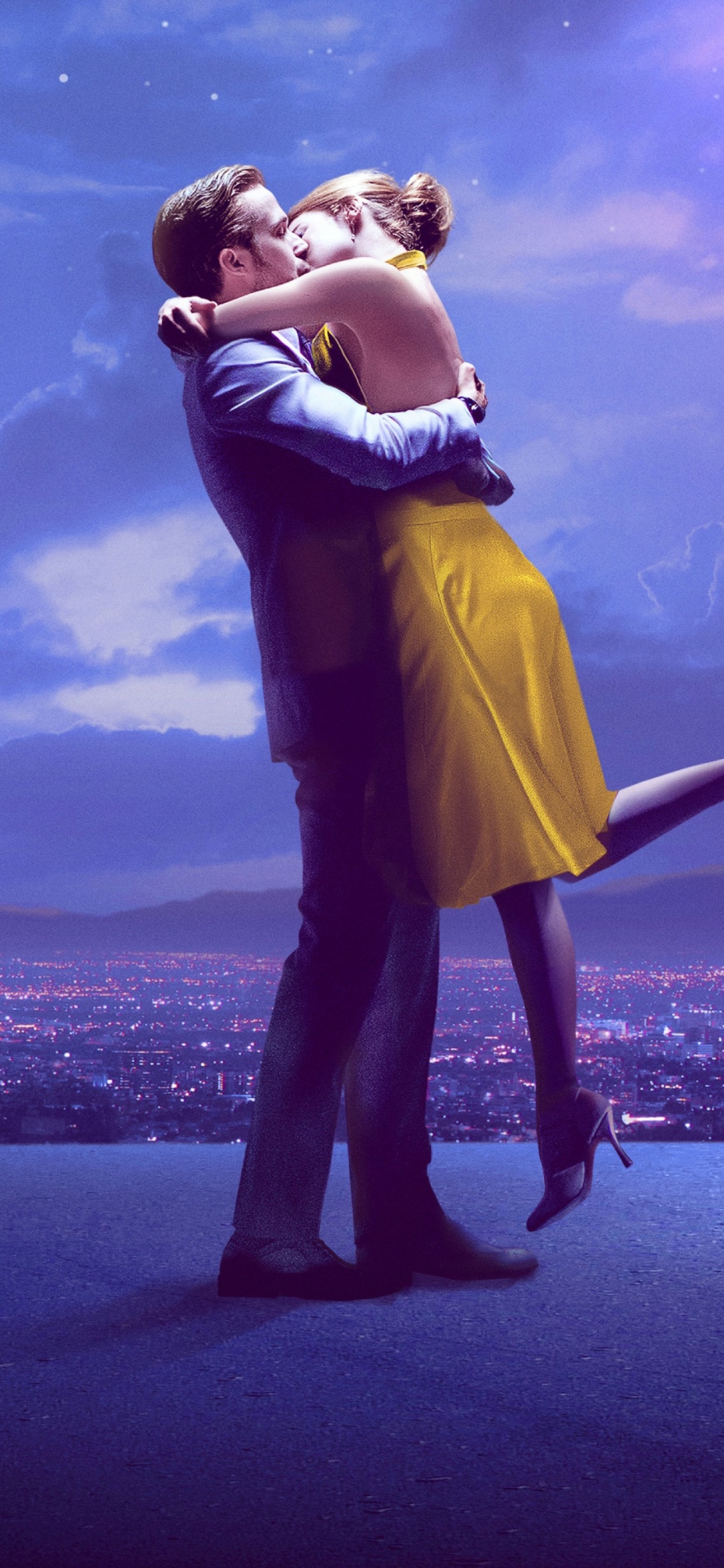 Download mobile wallpaper Ryan Gosling, Emma Stone, Kiss, Hug, Movie, La La Land for free.