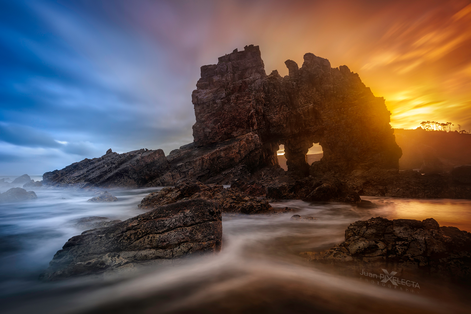 Free download wallpaper Sunset, Sea, Rock, Ocean, Earth on your PC desktop