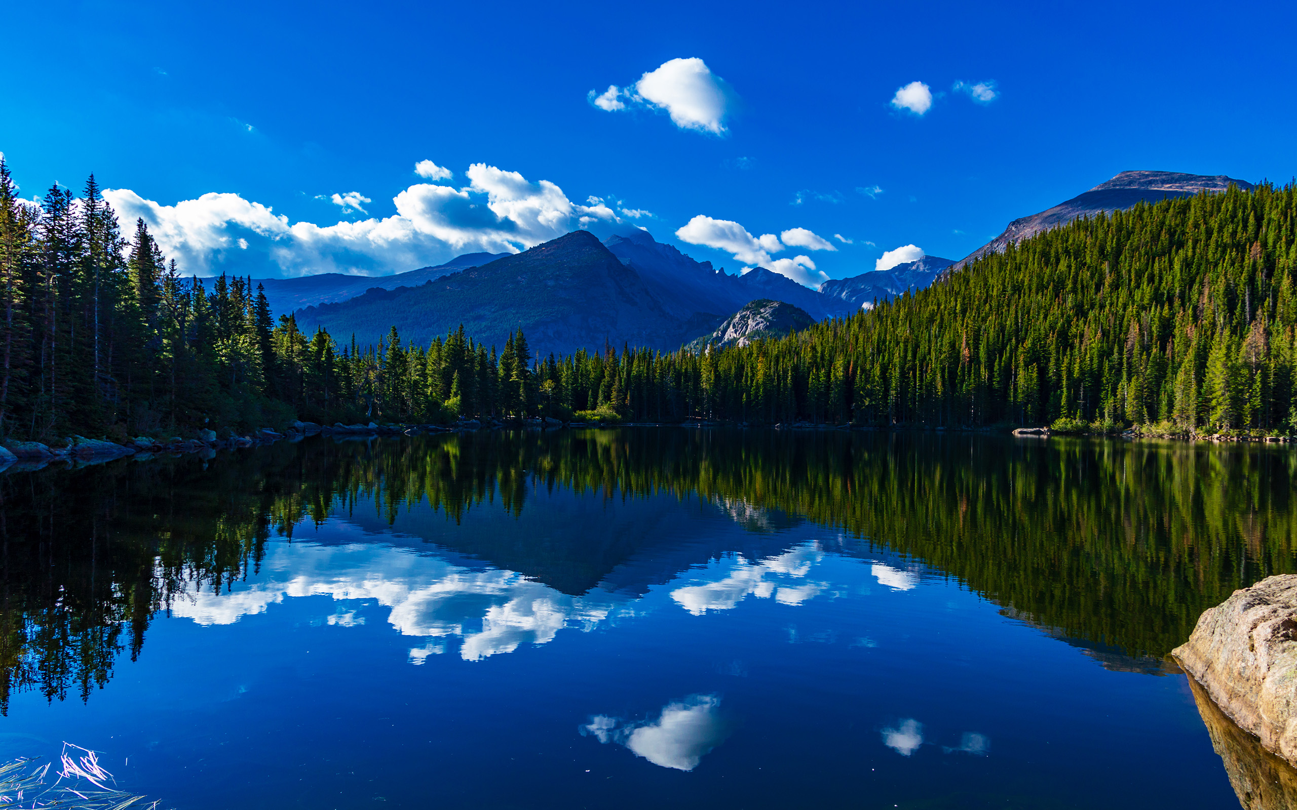 Free download wallpaper Water, Sky, Lakes, Mountain, Lake, Reflection, Tree, Earth, Cloud, Wilderness on your PC desktop