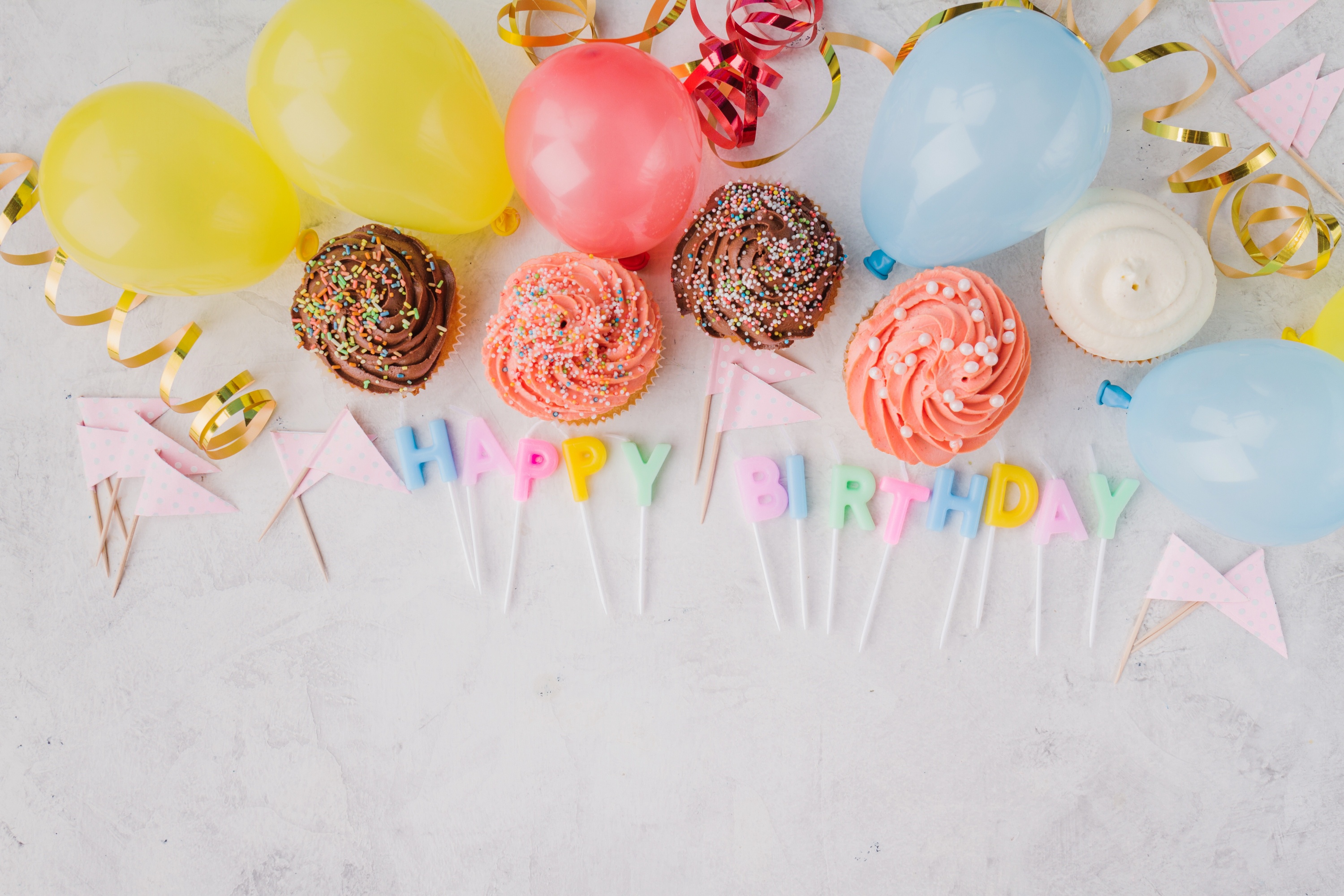 Handy-Wallpaper Feiertage, Cupcake, Geburtstag, Alles Gute Zum Geburtstag kostenlos herunterladen.