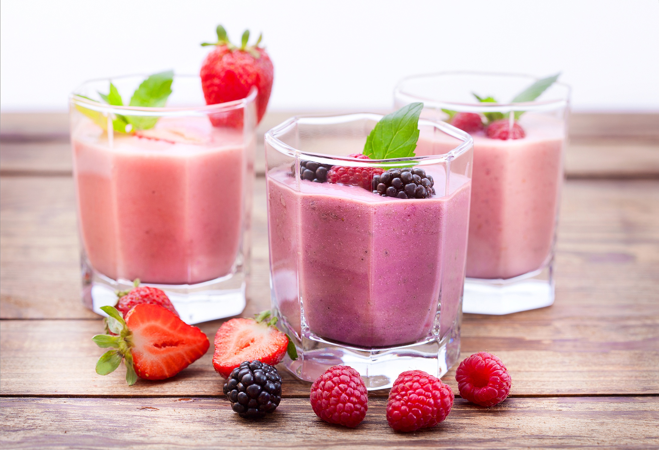 Download mobile wallpaper Food, Glass, Berry, Fruit, Drink, Smoothie for free.