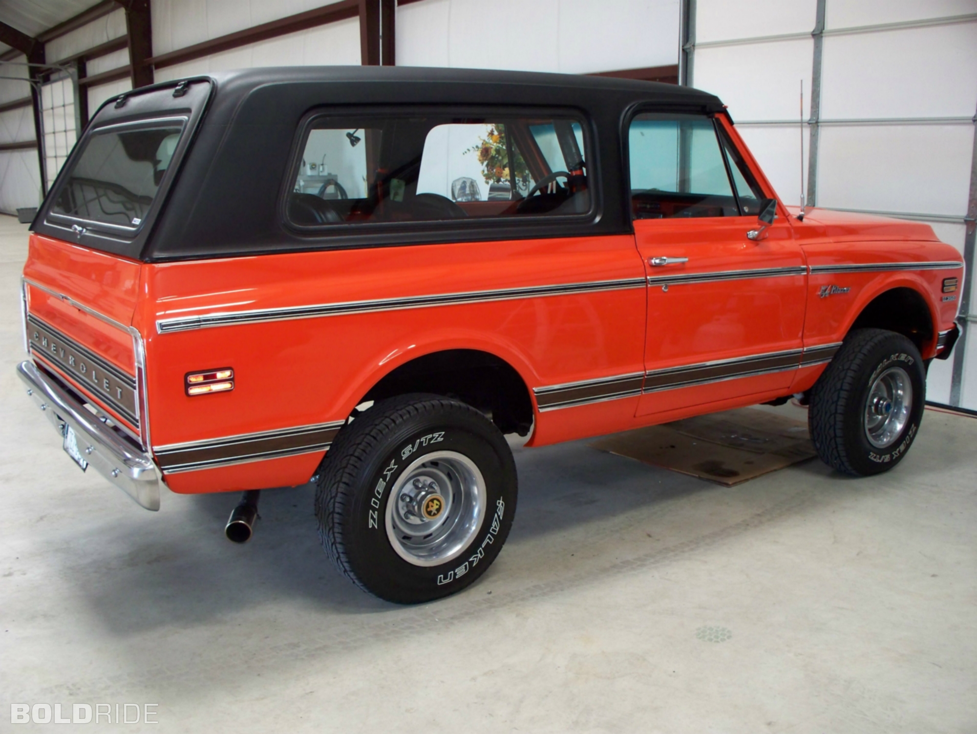 1972 Chevrolet K5 Blazer  8k Backgrounds