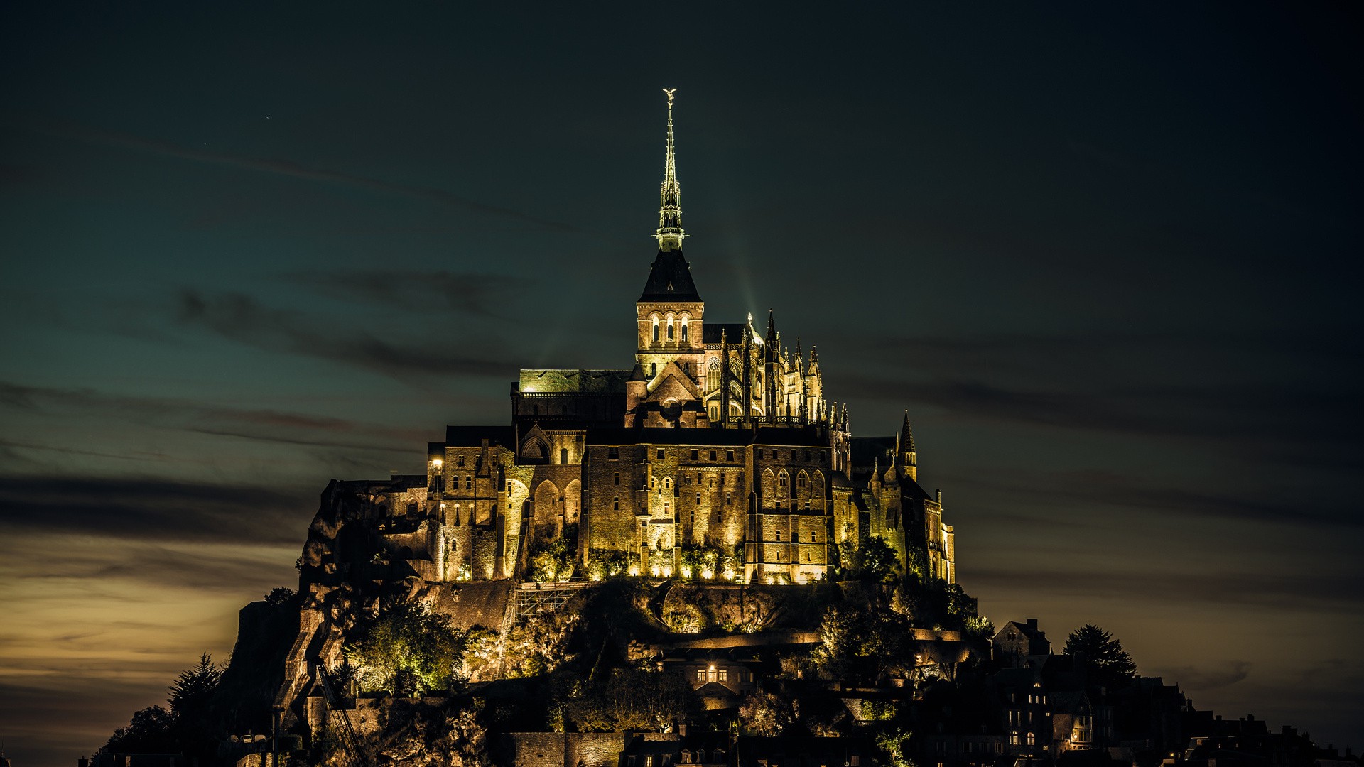 Download mobile wallpaper Mont Saint Michel, Religious for free.