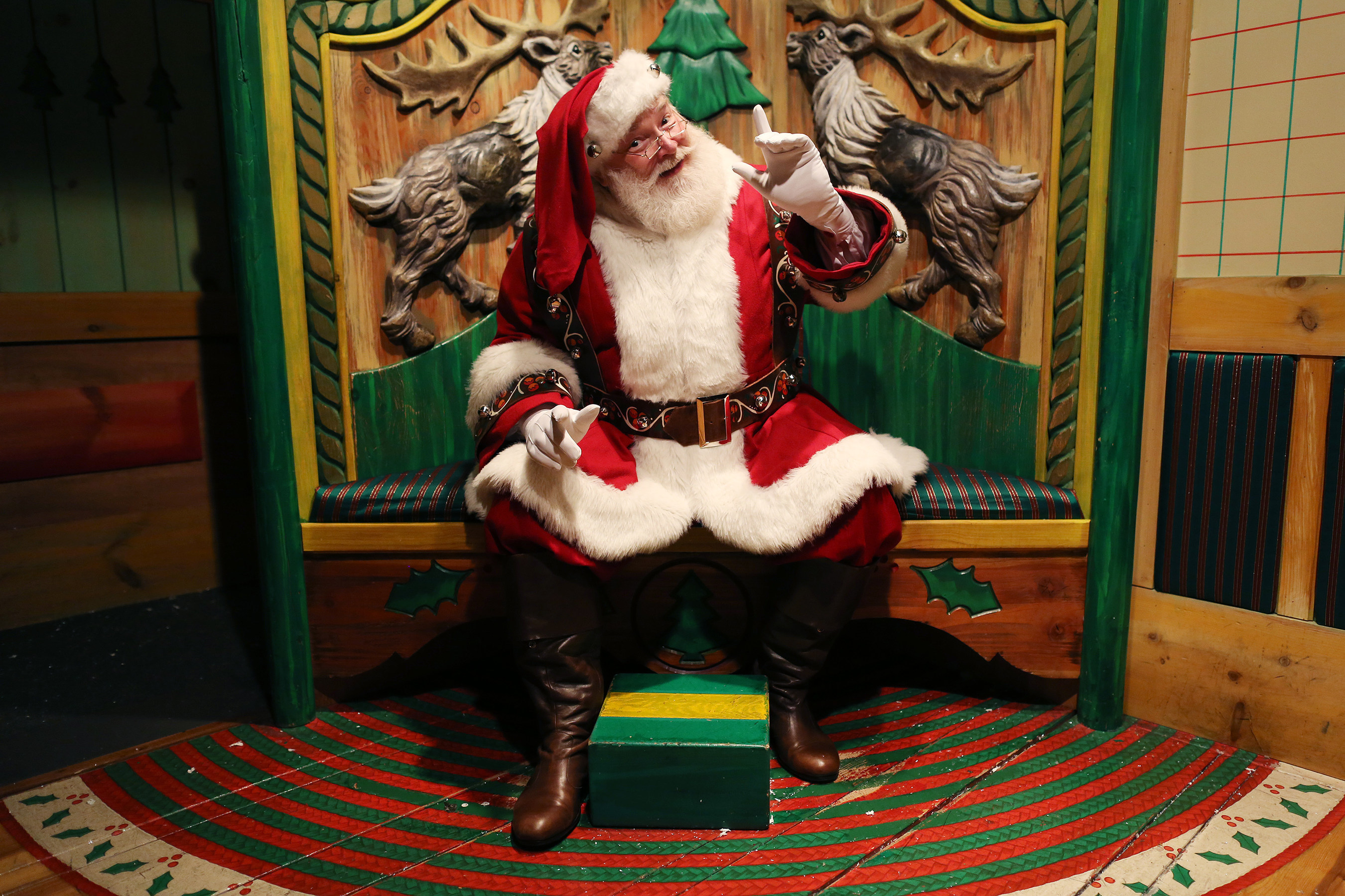 Скачати мобільні шпалери Санта Клаус, Різдво, Свято безкоштовно.