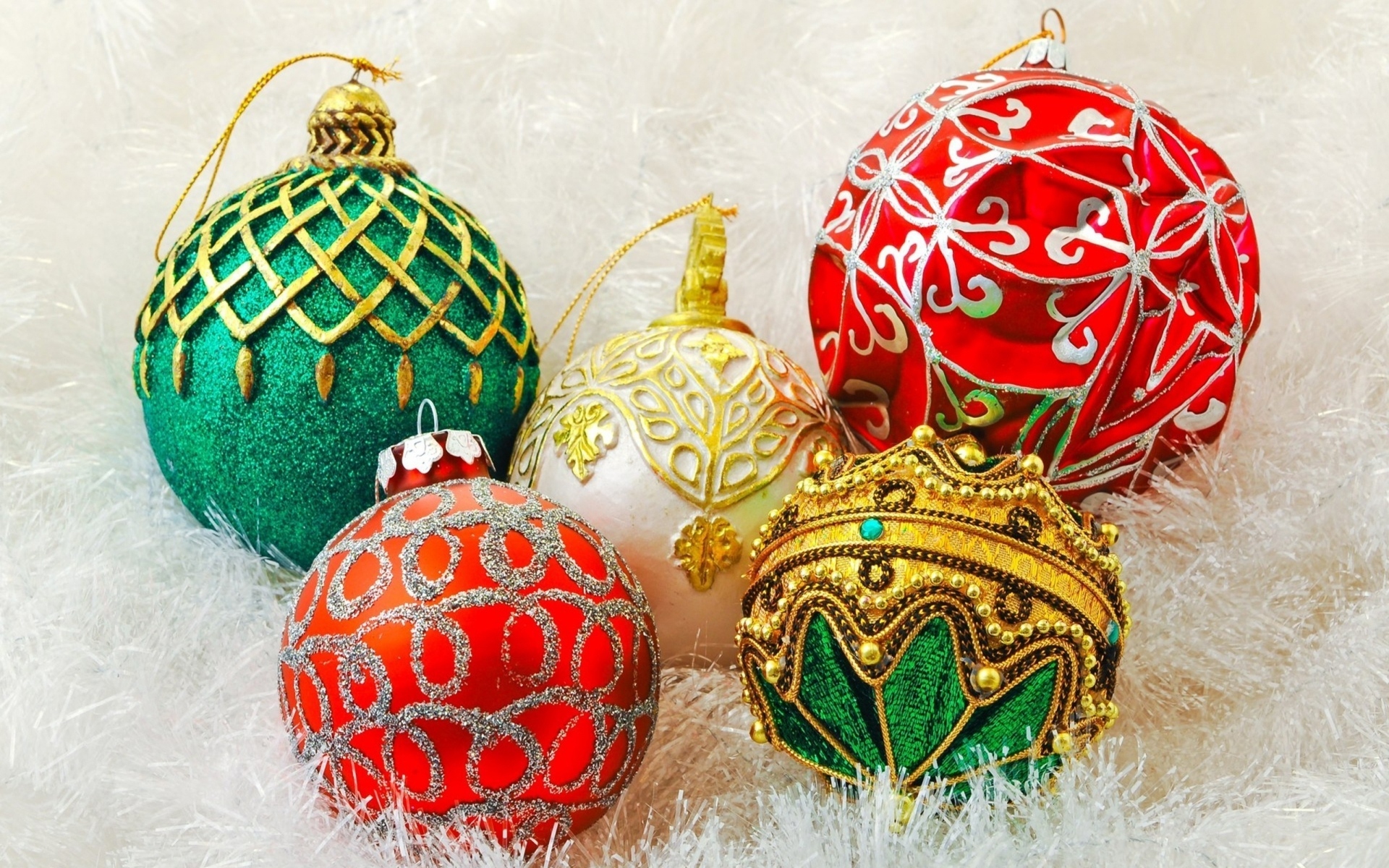 Download mobile wallpaper Christmas, Holiday, Decoration, Bauble for free.