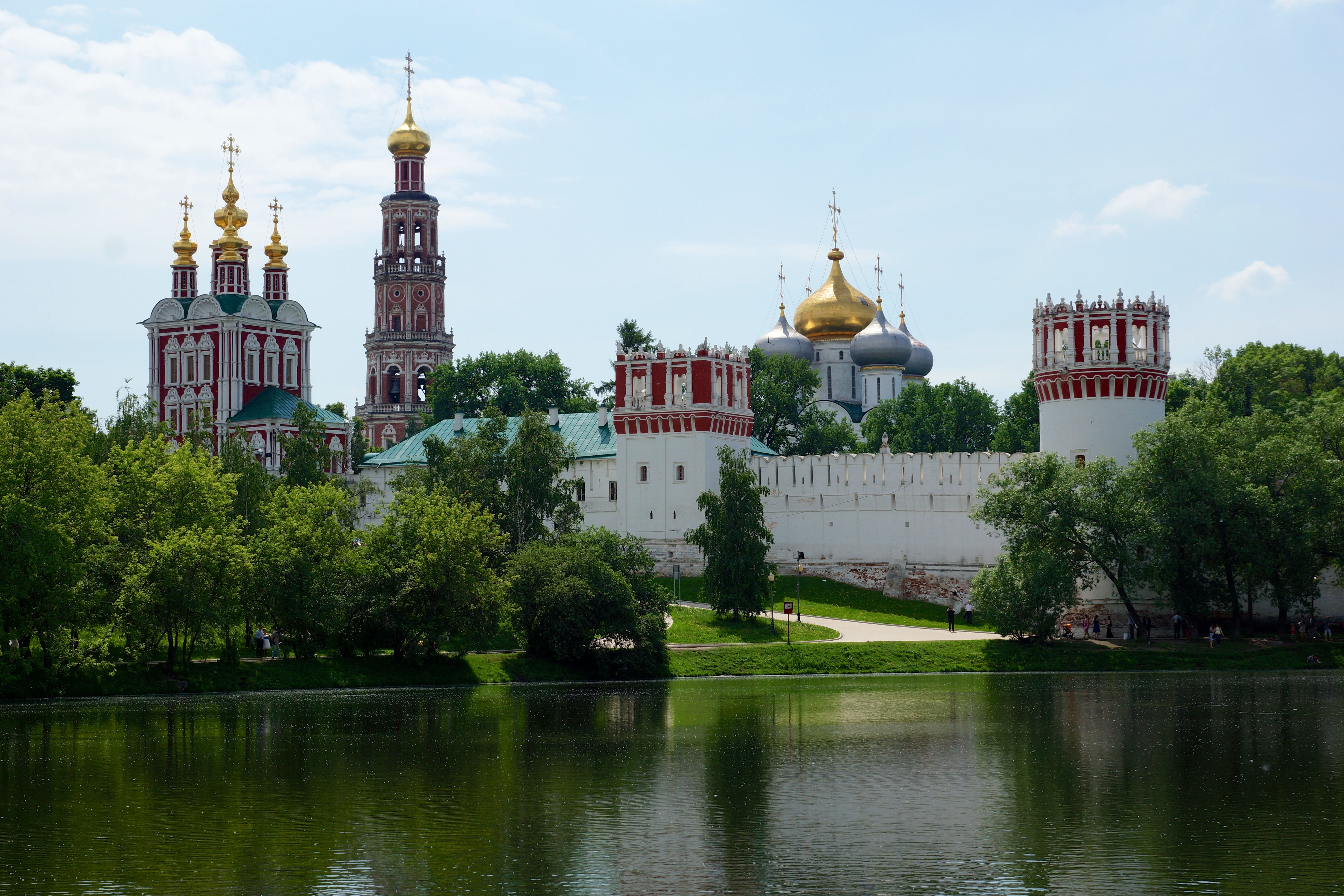 Laden Sie das Städte, Moskau, Gebäude, Menschengemacht-Bild kostenlos auf Ihren PC-Desktop herunter