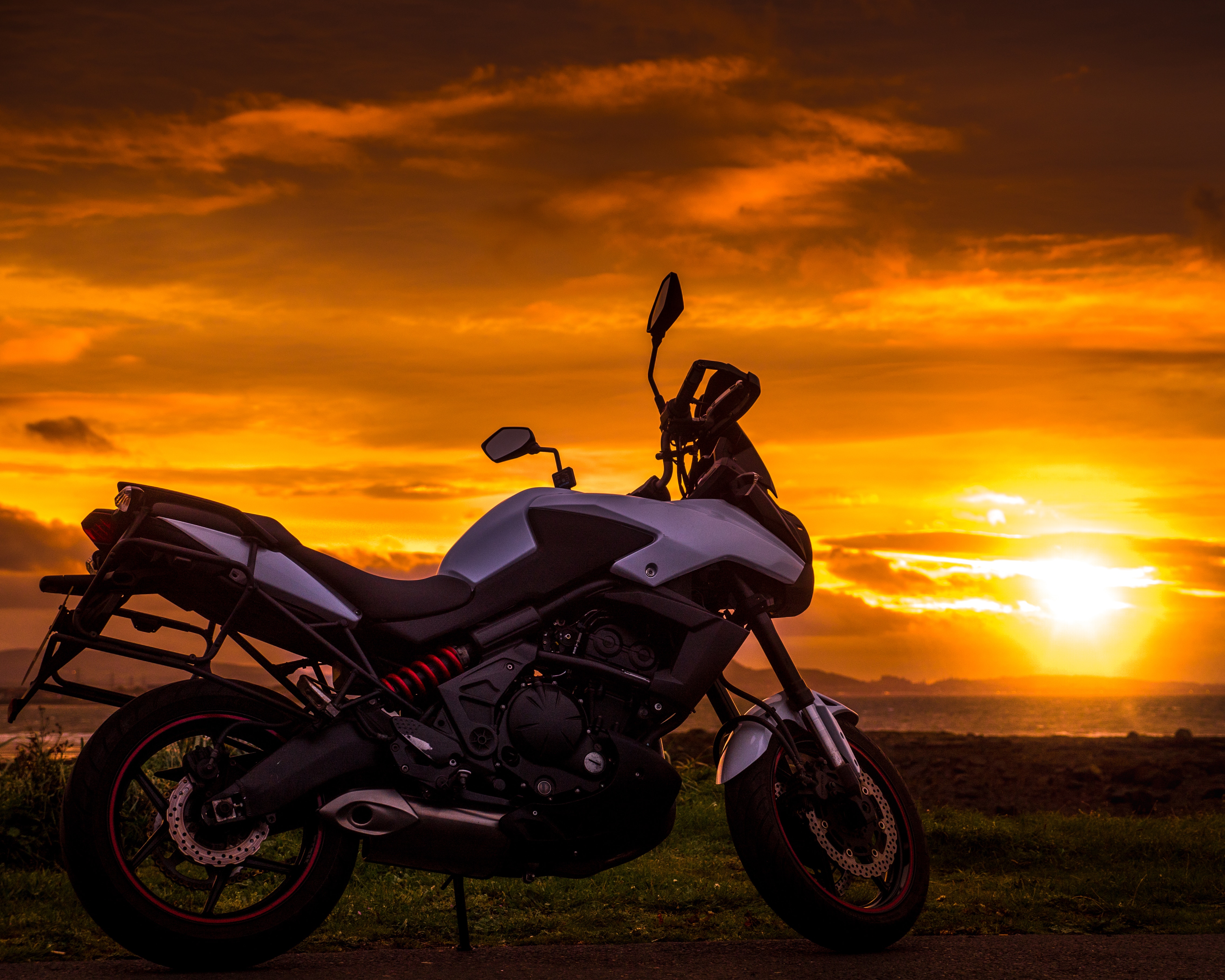 Laden Sie das Stil, Sunset, Motorräder, Motorrad-Bild kostenlos auf Ihren PC-Desktop herunter