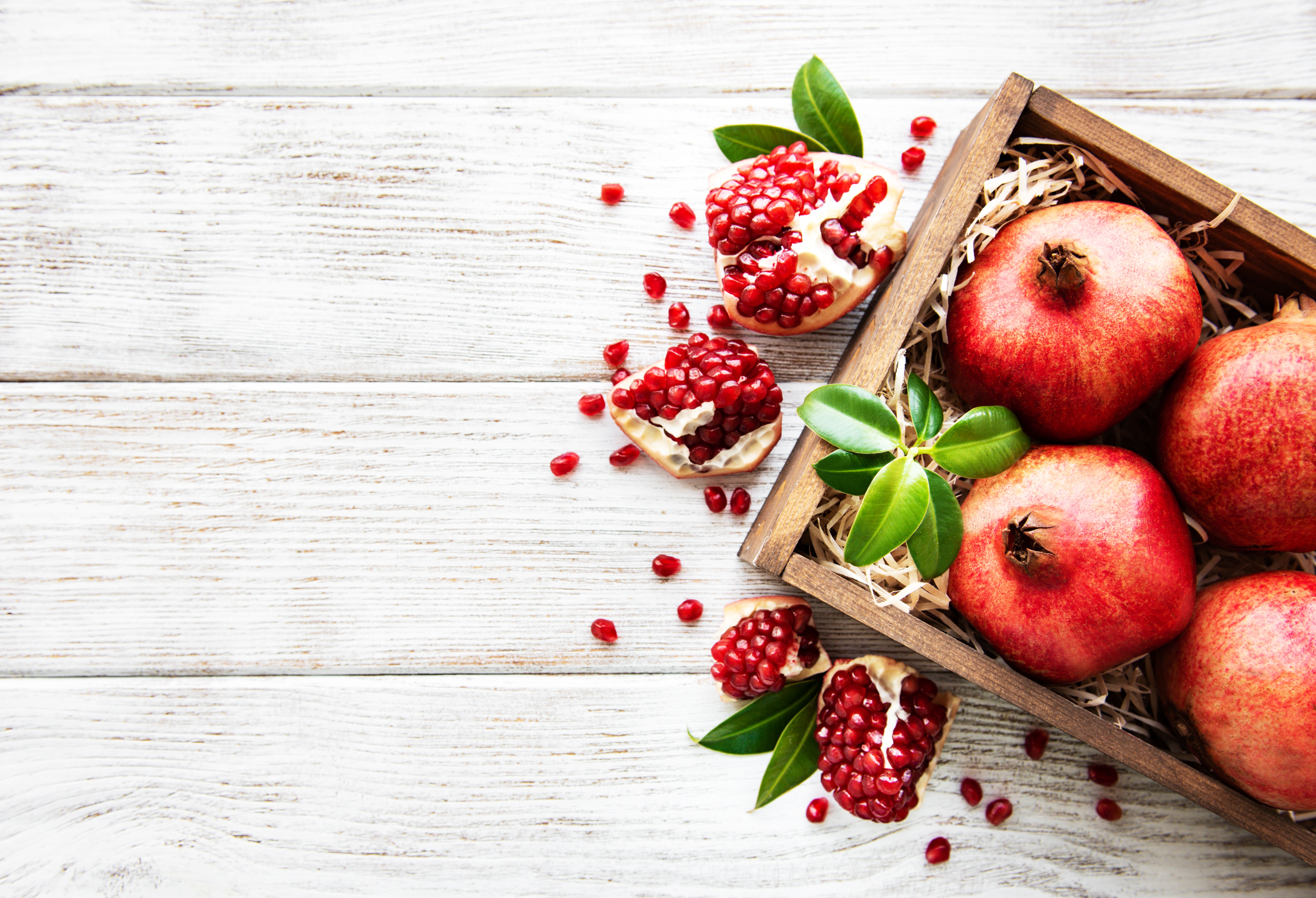 Download mobile wallpaper Fruits, Food, Fruit, Pomegranate for free.