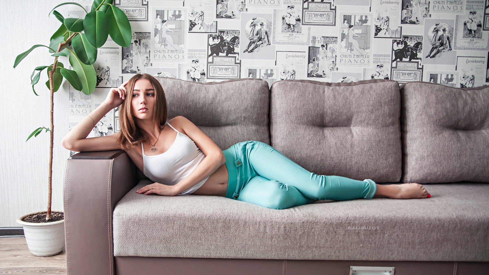 Download mobile wallpaper Sofa, Brunette, Model, Women, Lying Down for free.