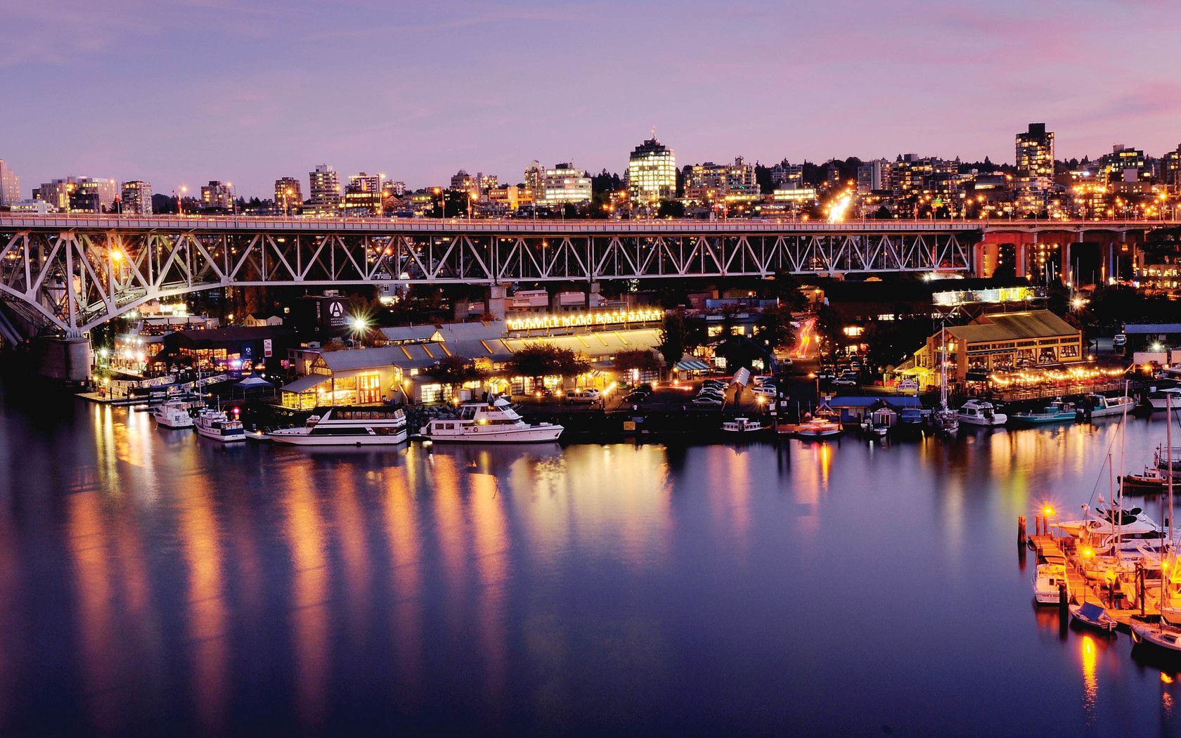 Handy-Wallpaper Städte, Stadt, Yachts, Kanada, Seebrücke, Brücke, Vancouver, Pier kostenlos herunterladen.