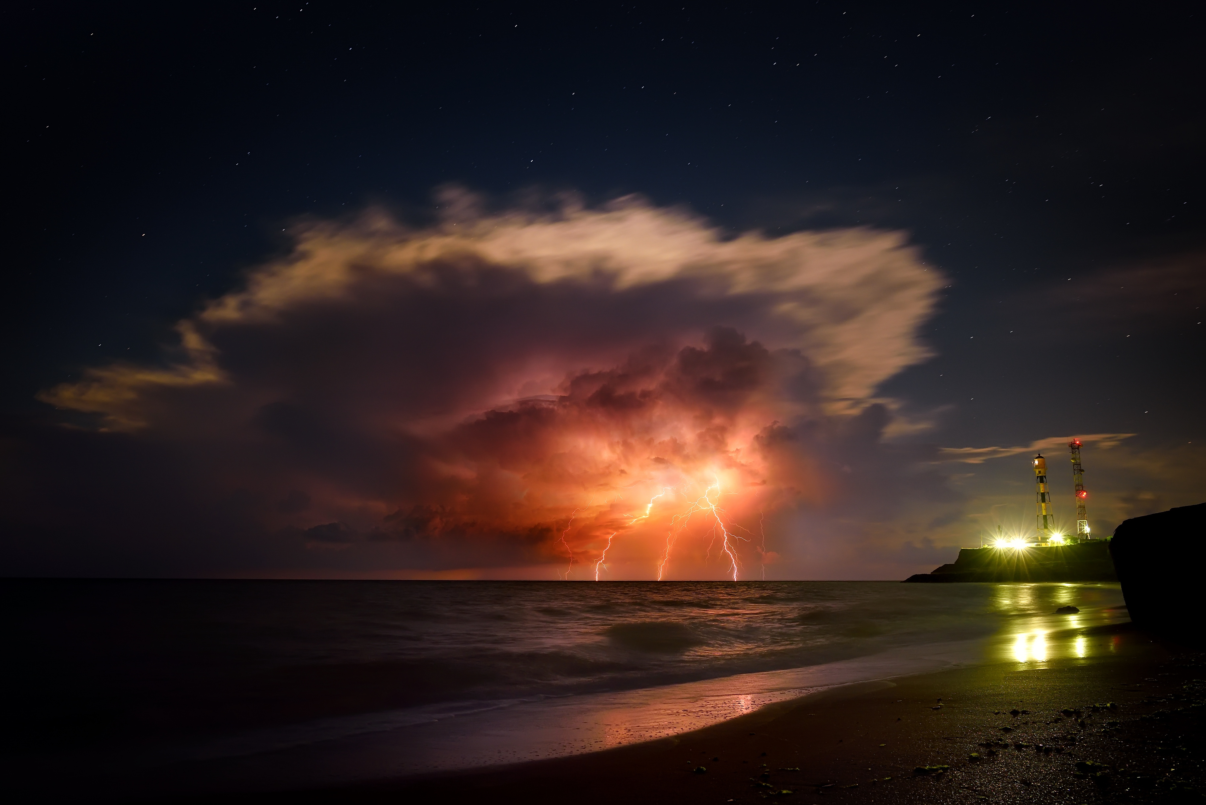 Laden Sie das Blitz, Horizont, Küste, Ozean, Sturm, Wolke, Nacht, Erde/natur-Bild kostenlos auf Ihren PC-Desktop herunter