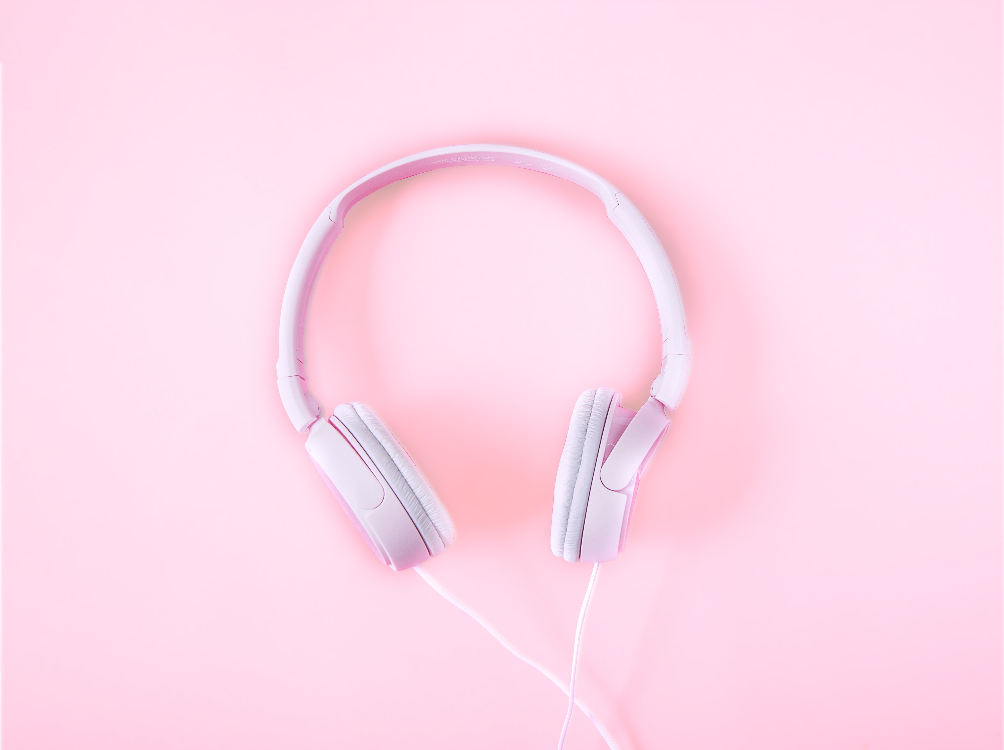 136108 завантажити шпалери музика, навушники, рожевий, ніжний, тендер - заставки і картинки безкоштовно