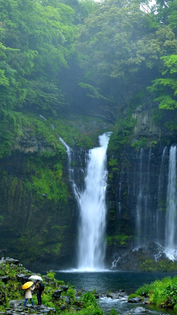 Скачать картинку Водопады, Водопад, Земля, Зеленый, Земля/природа в телефон бесплатно.