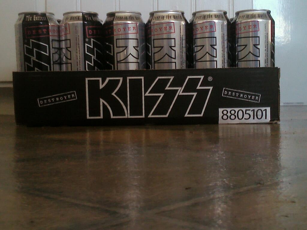 Завантажити шпалери Пиво Kiss Destroyer на телефон безкоштовно
