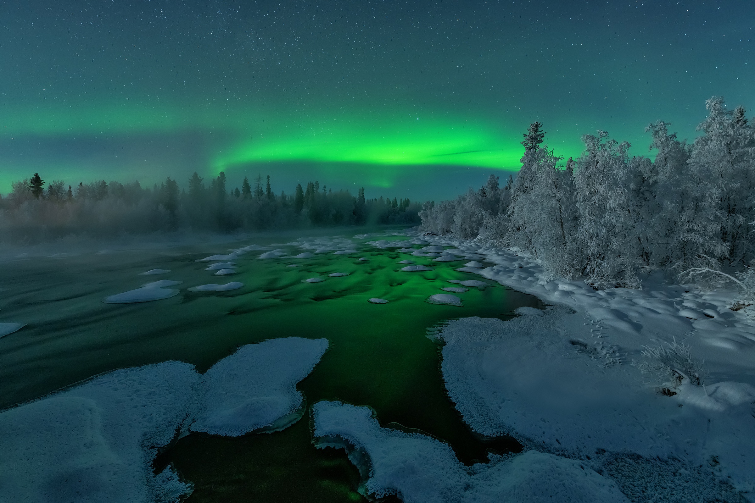 Download mobile wallpaper Winter, Night, Snow, Earth, Aurora Borealis, Russia, River for free.