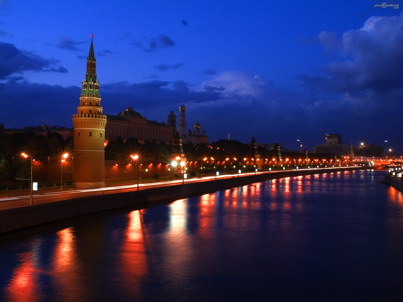 Скачать обои бесплатно Река, Ночь, Пейзаж, Города, Москва картинка на рабочий стол ПК