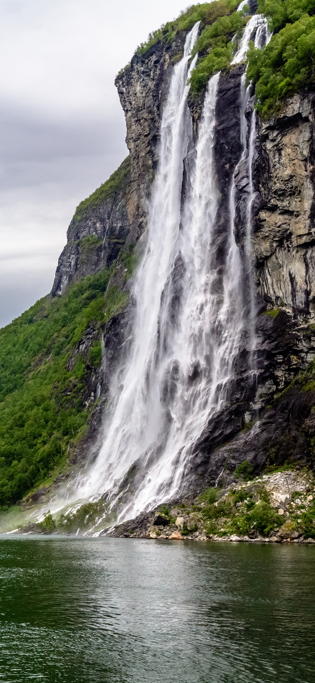 無料モバイル壁紙自然, 滝, 山, 地球, ノルウェーをダウンロードします。